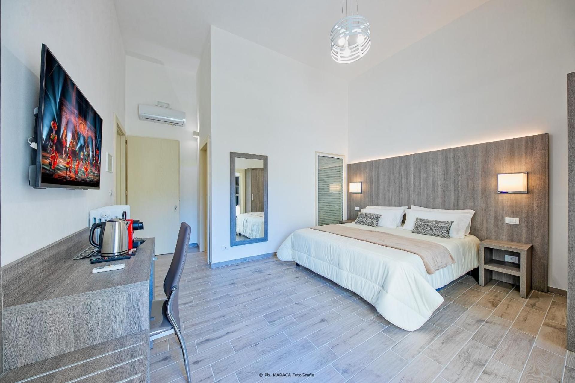 Triple Room with Garden View