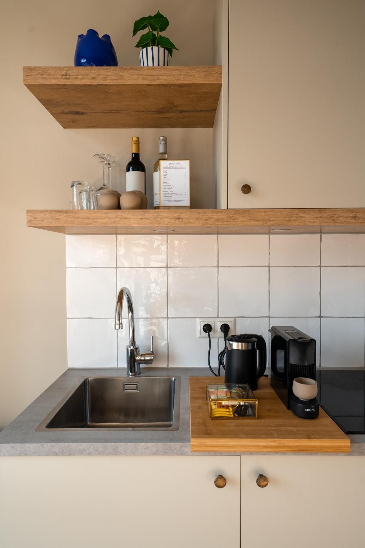 Boutique Hotel By Atelier King Room 2