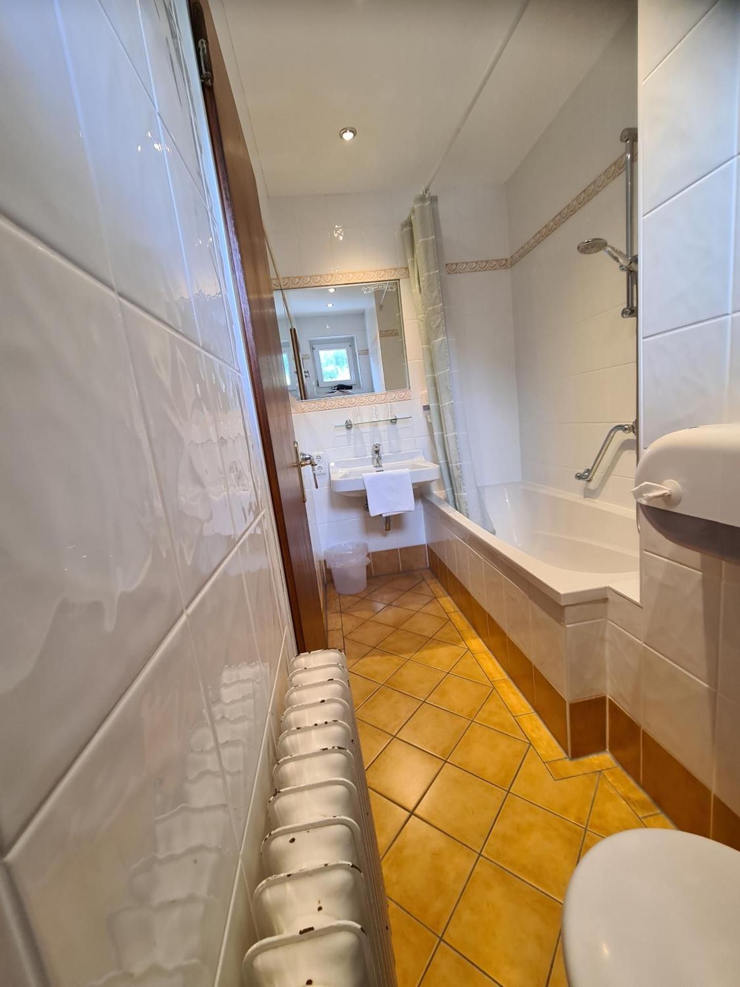 Triple Room with Shower