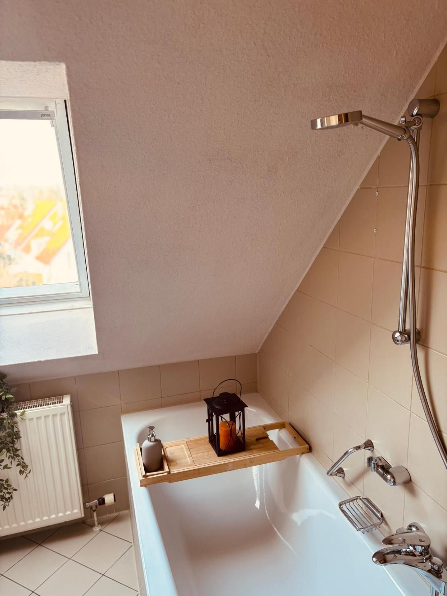 SUITE - Standard Suite