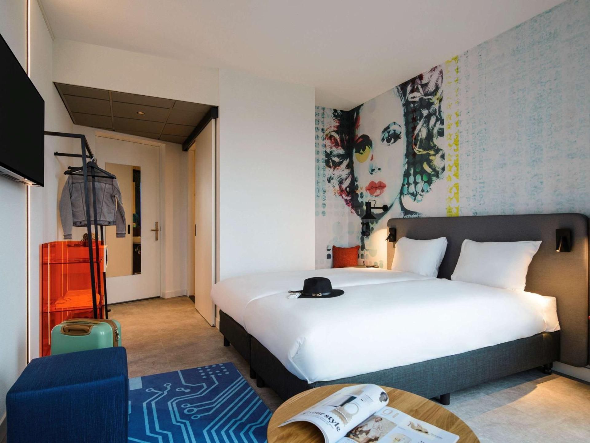 Standard Twin Room with Patio View