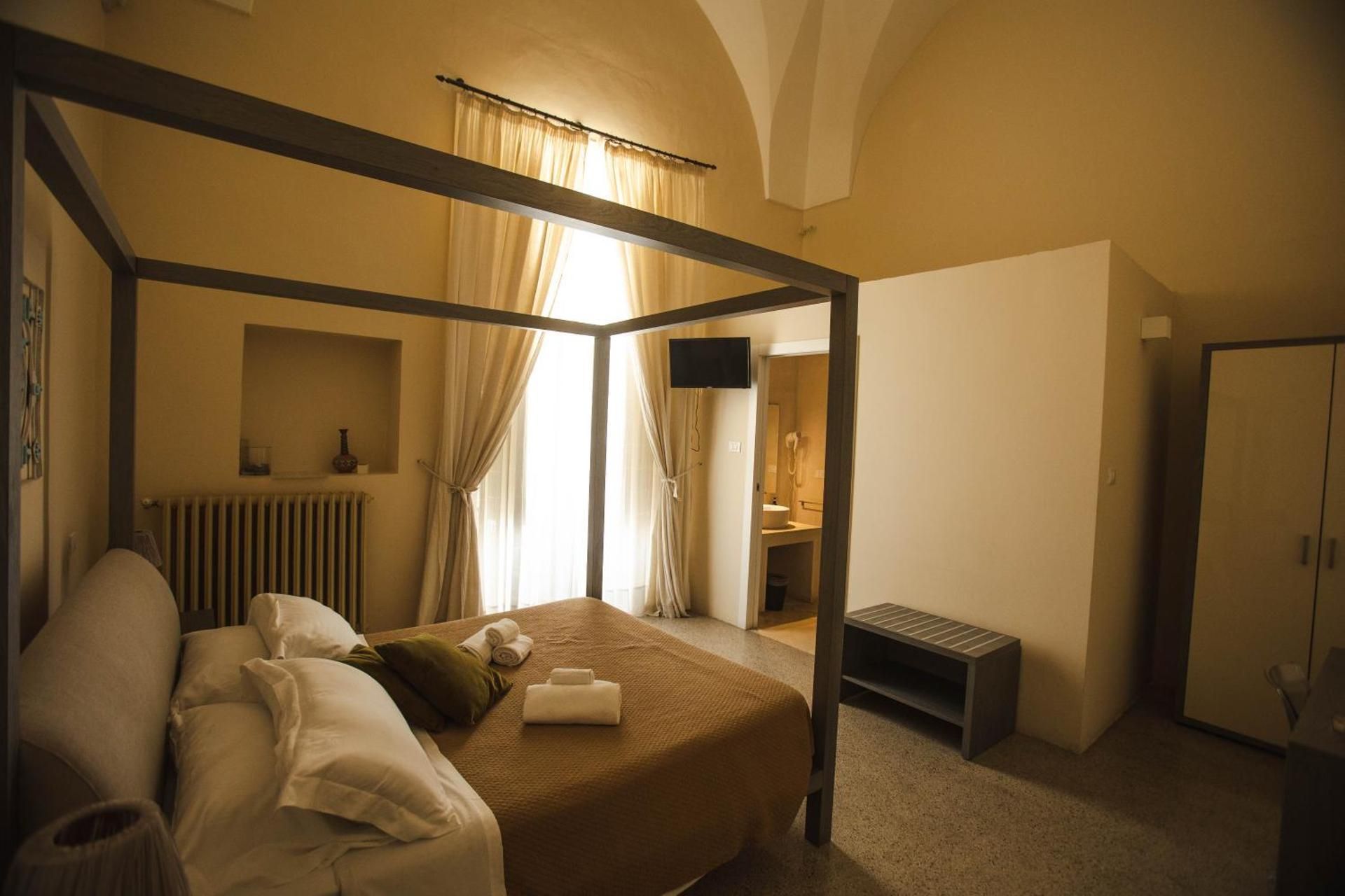 Suite with Balcony