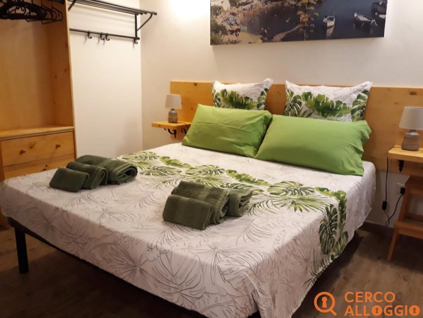 Elim Suite & Rooms