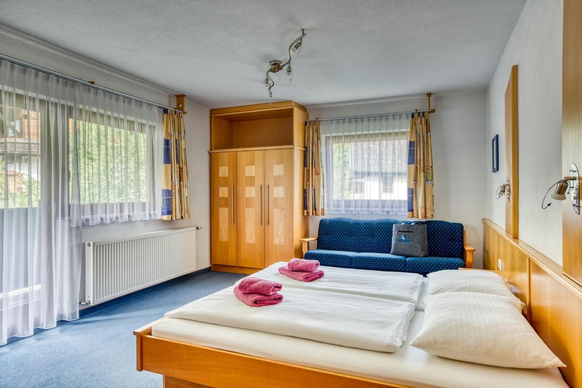 Double Room with Mountain View