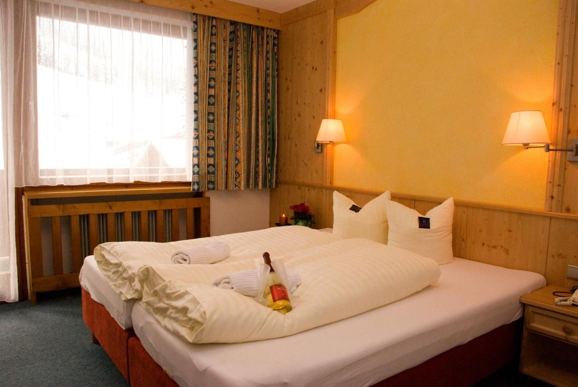 Double Room with Mountain View