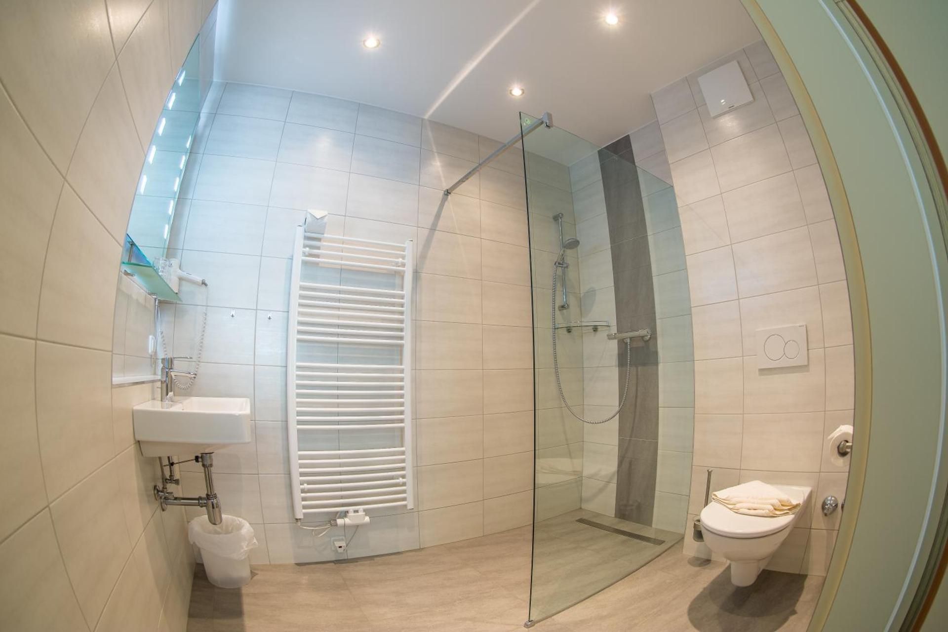 Double Room - Single Use