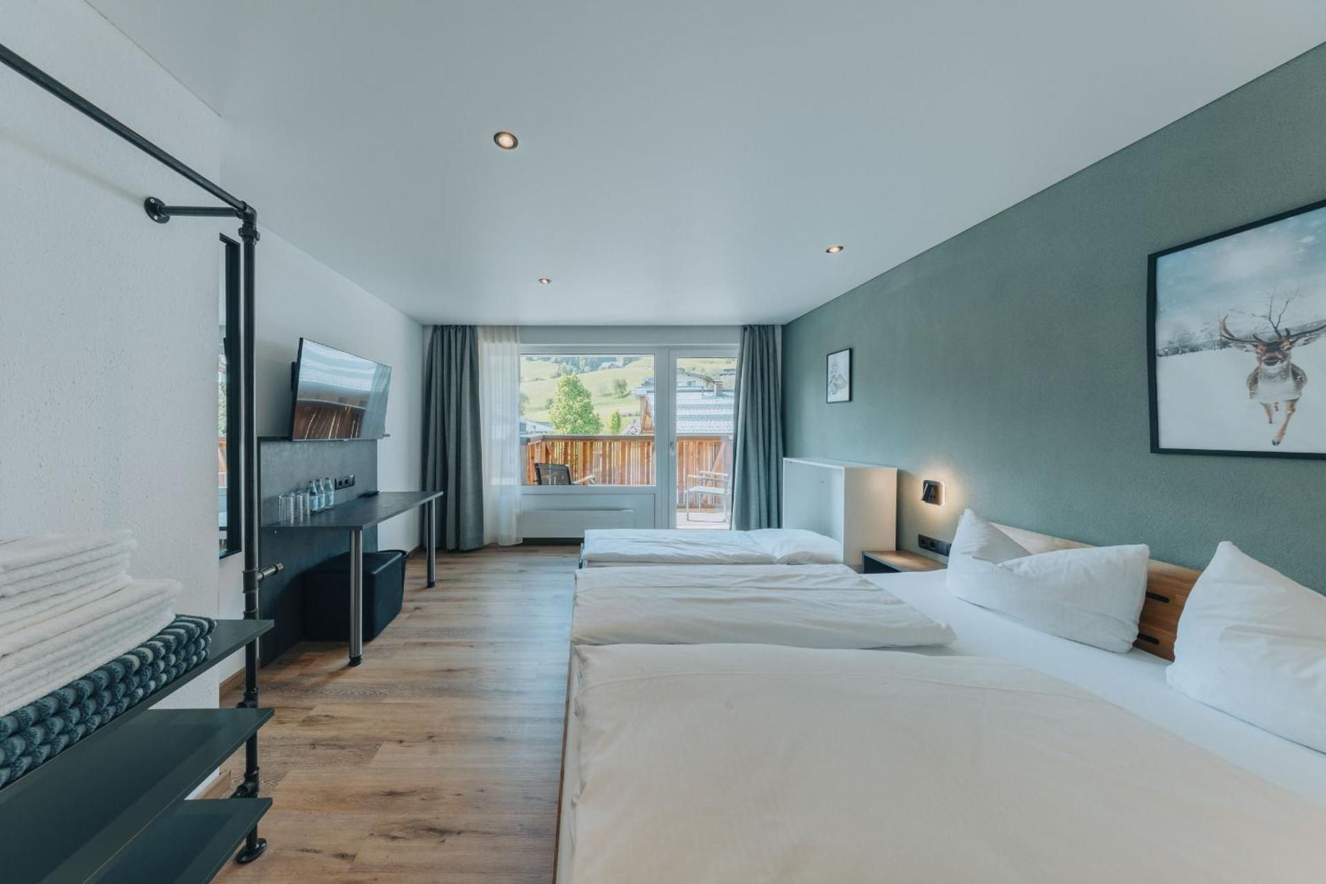 Triple Room