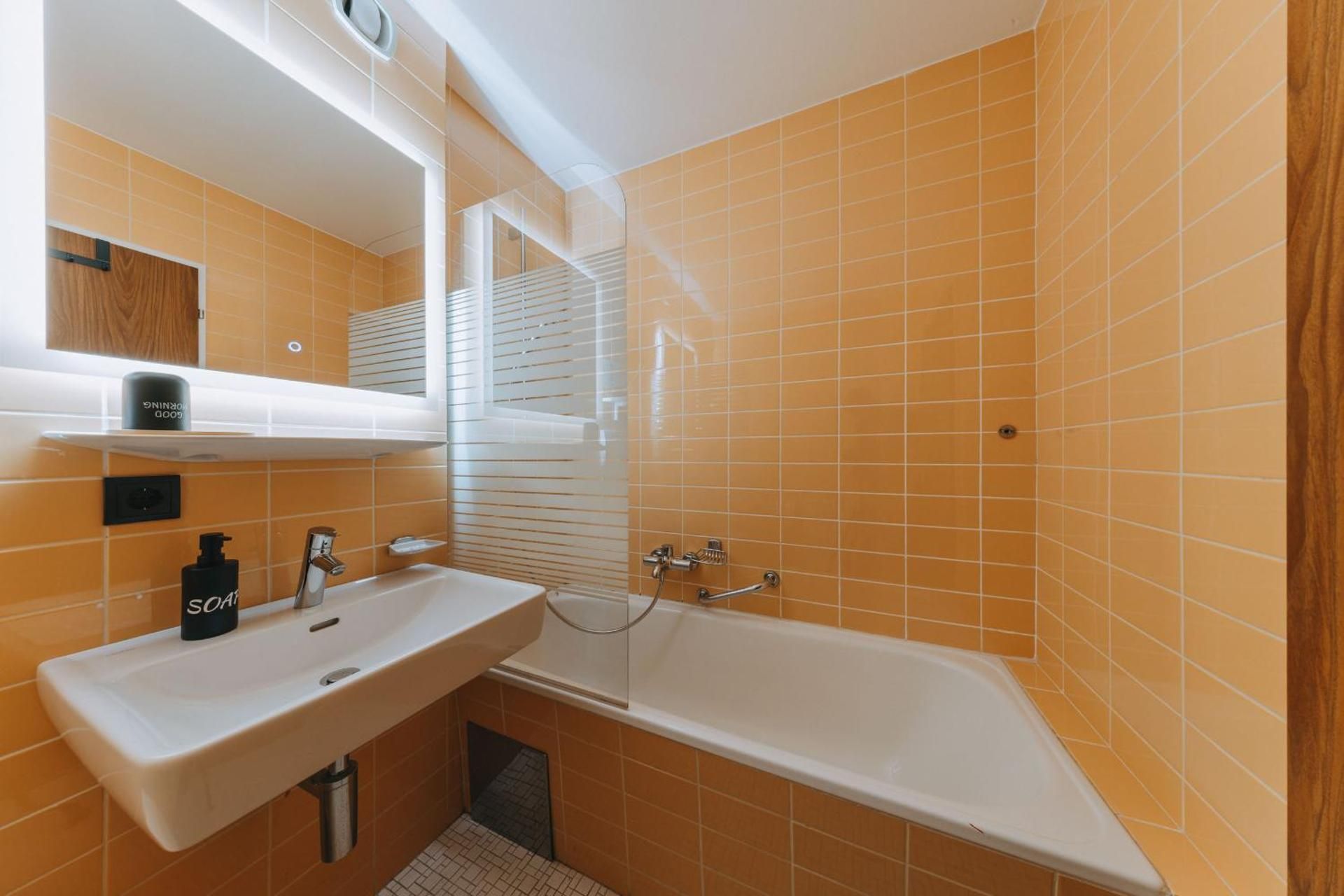 Double Room with Kitchenette