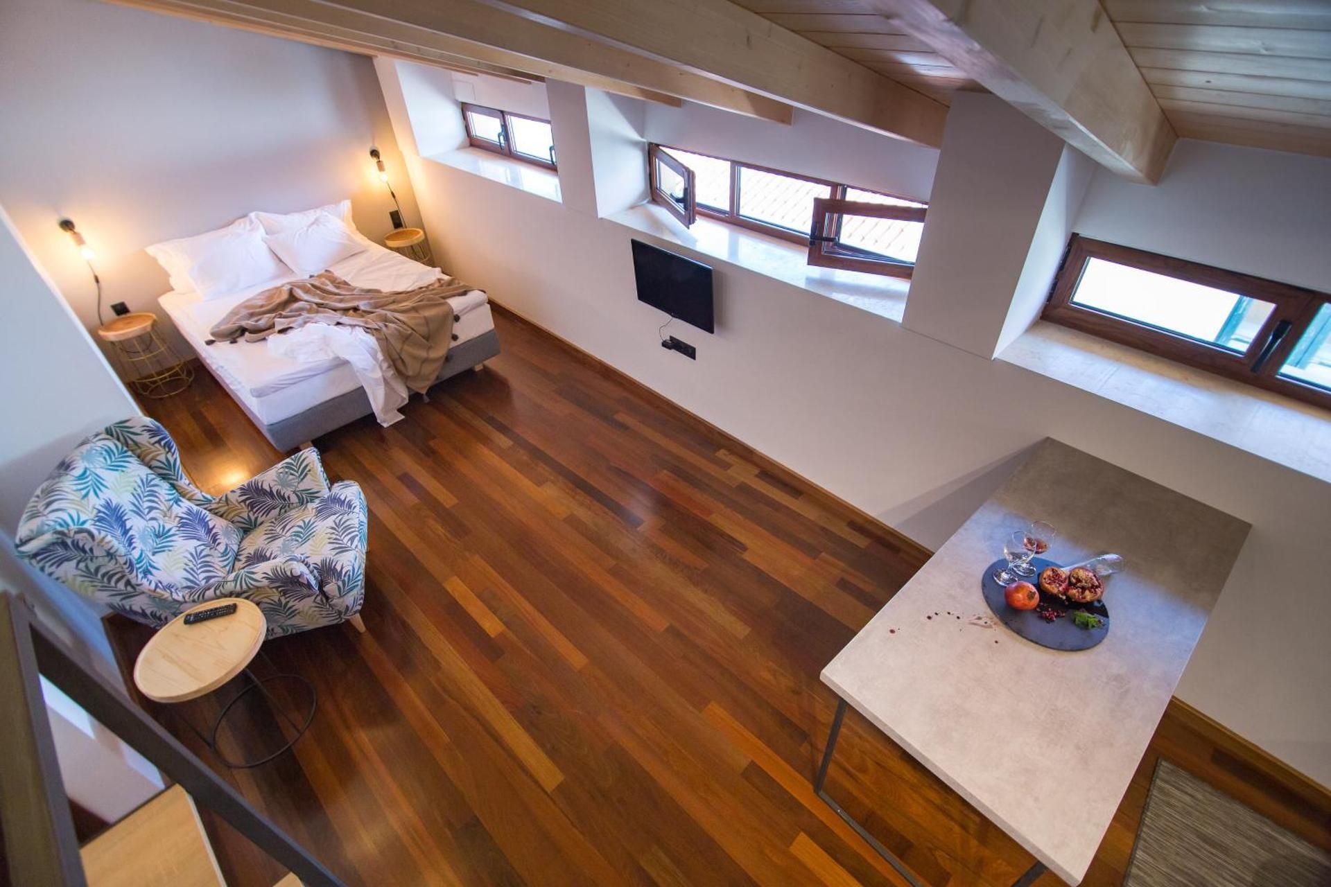 Standard Apartment