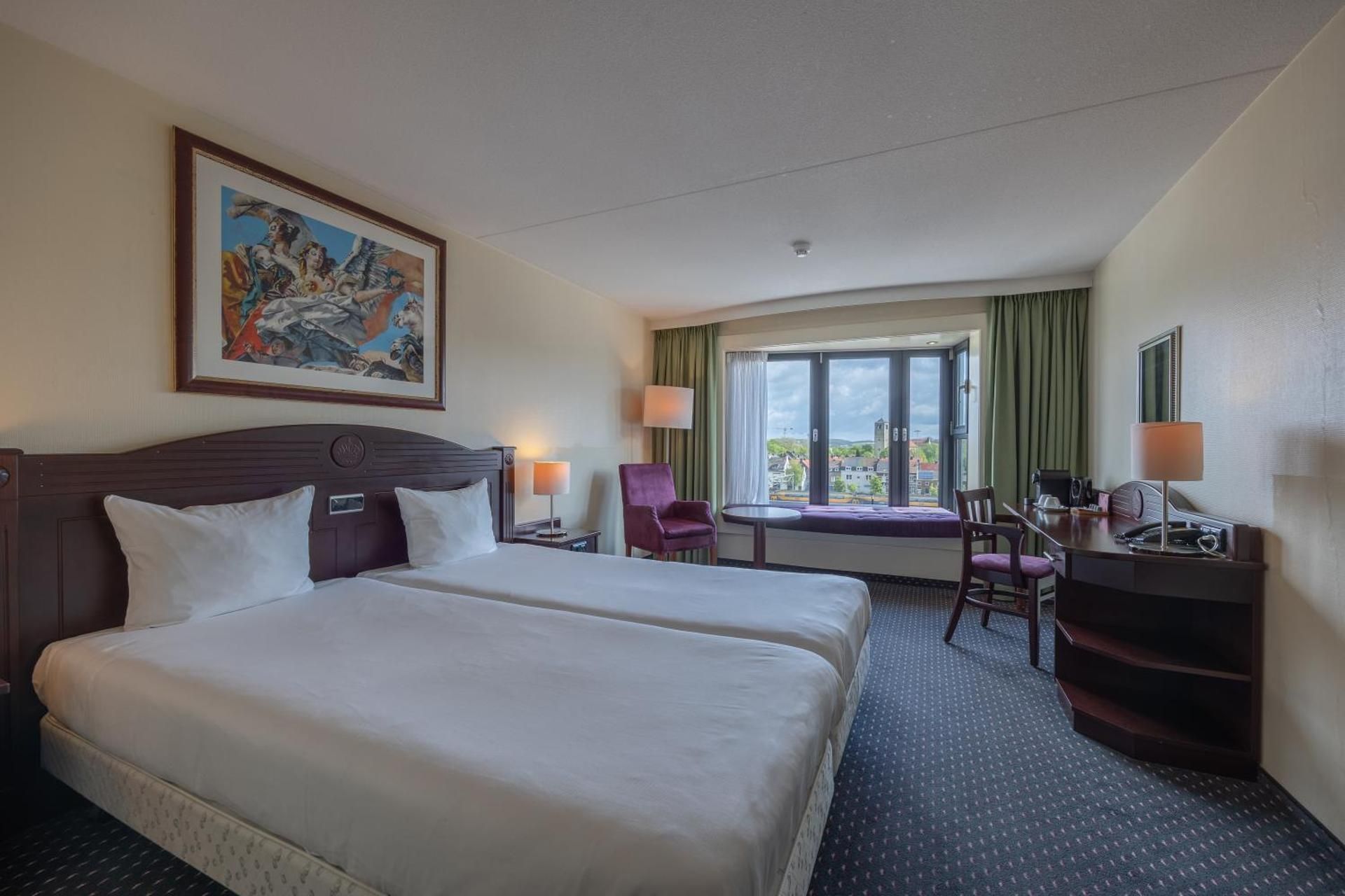 Amrath Grand Hotel de l’Empereur Standard Double or Twin Room