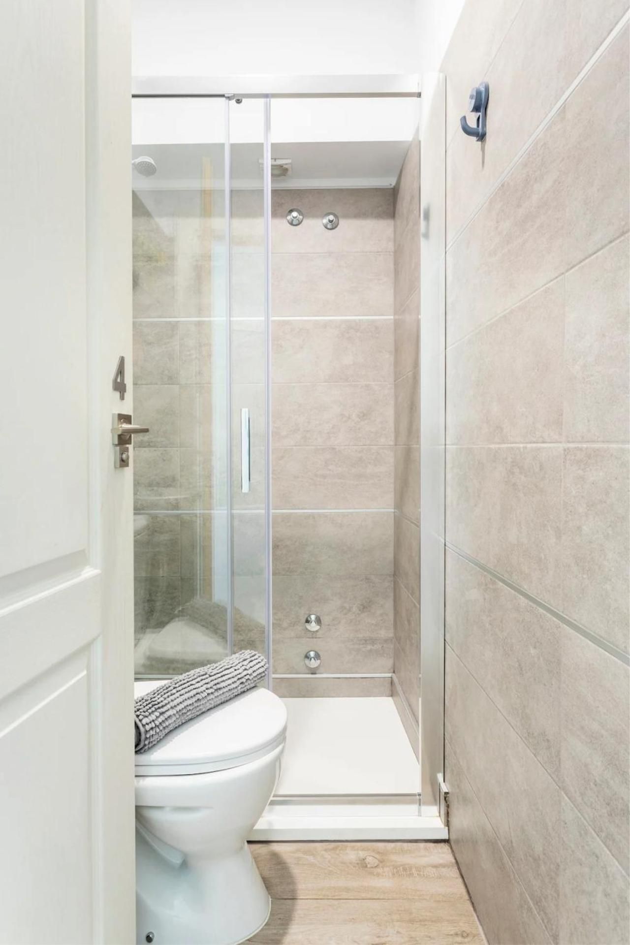Double Room with Private External Bathroom