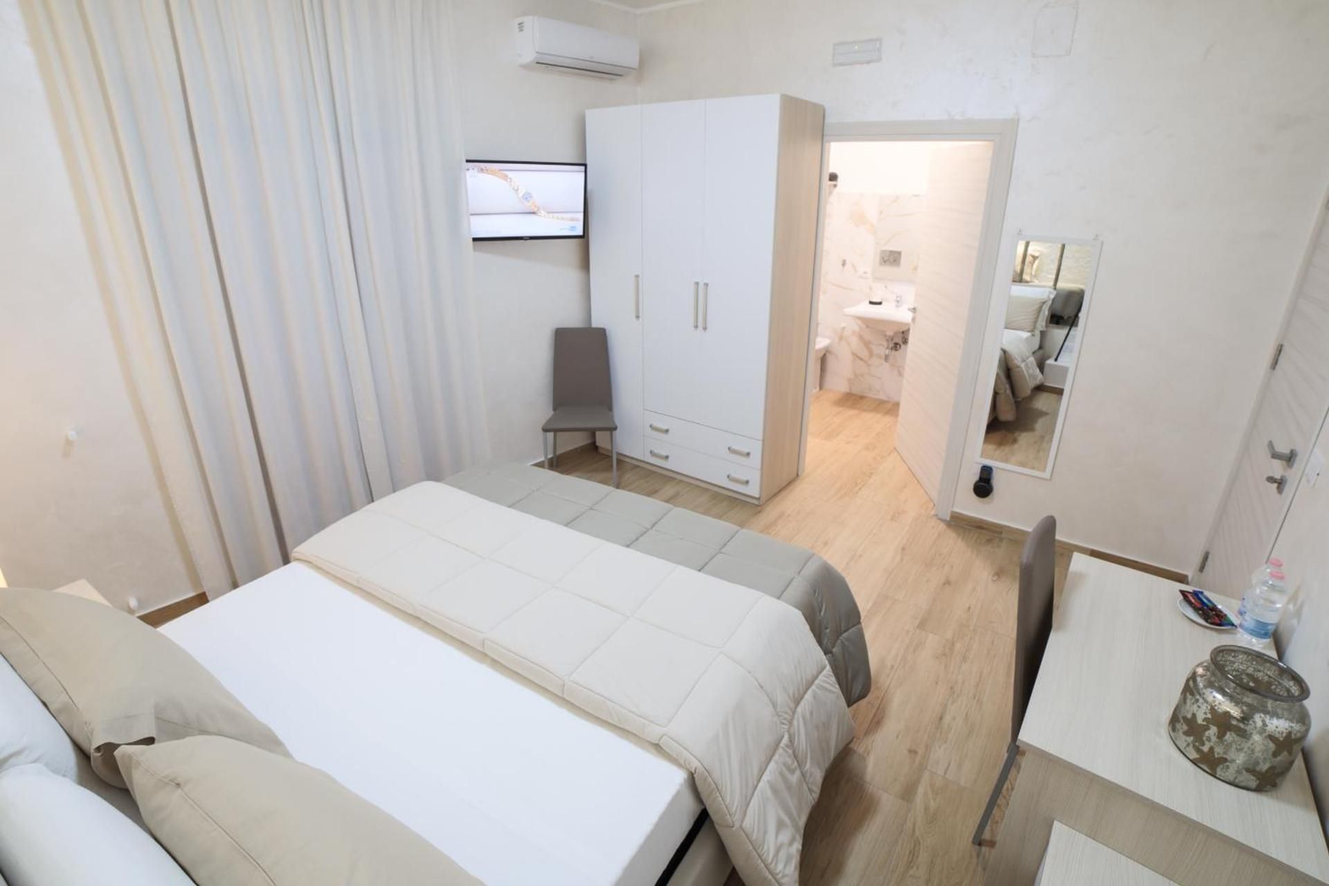 Triple Room with Private Bathroom