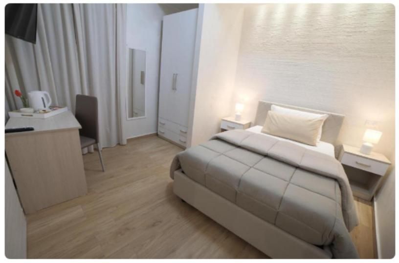 Superior Single Room