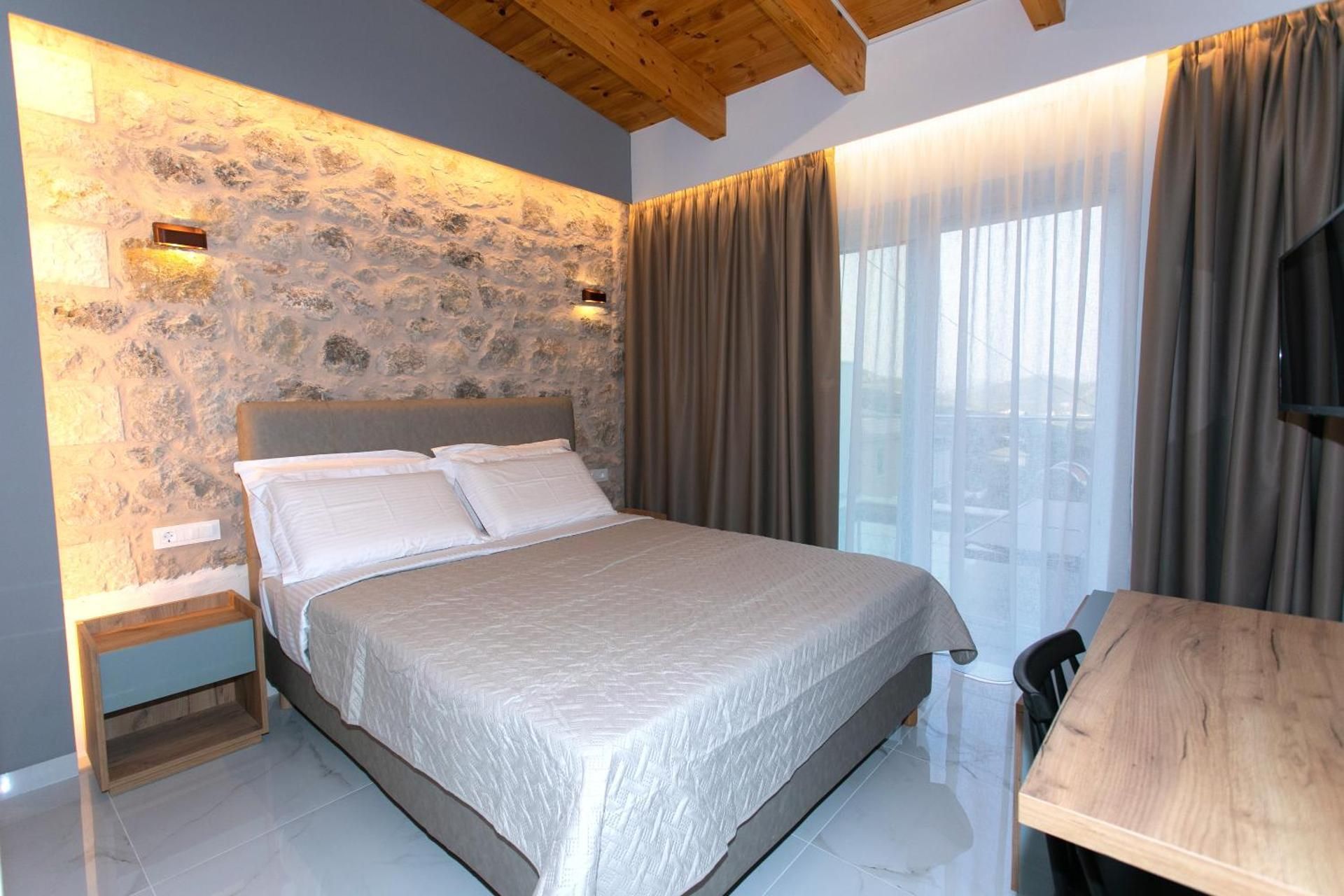 One-Bedroom Villa