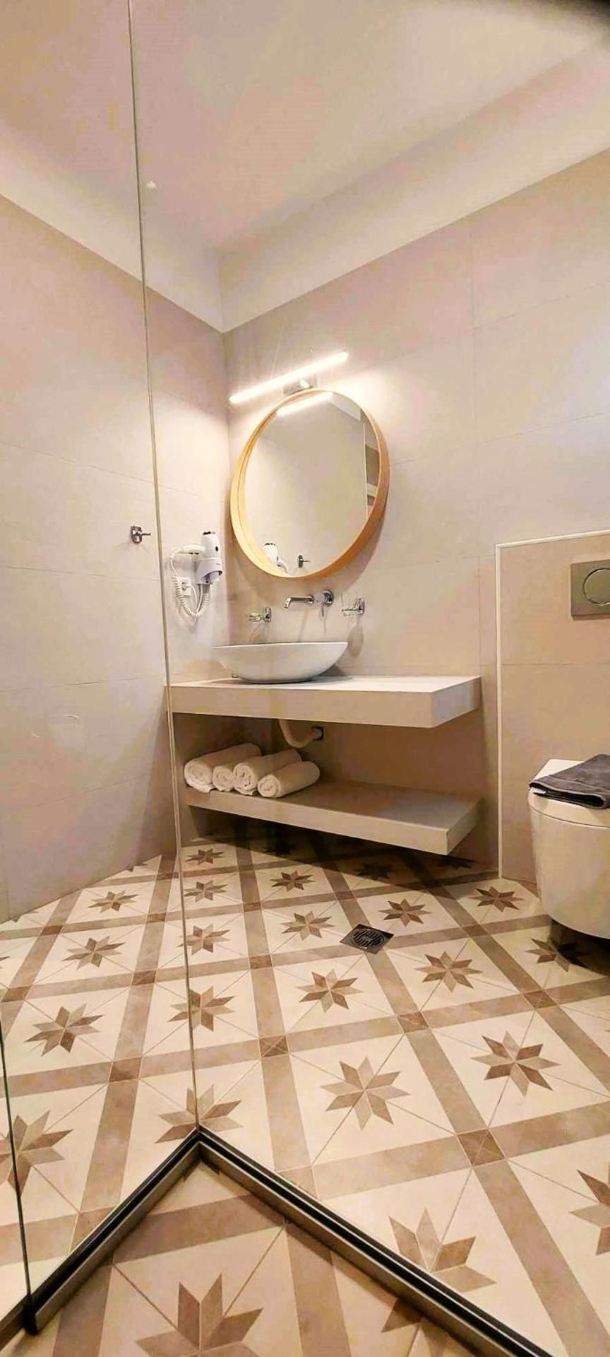Economy Double Room