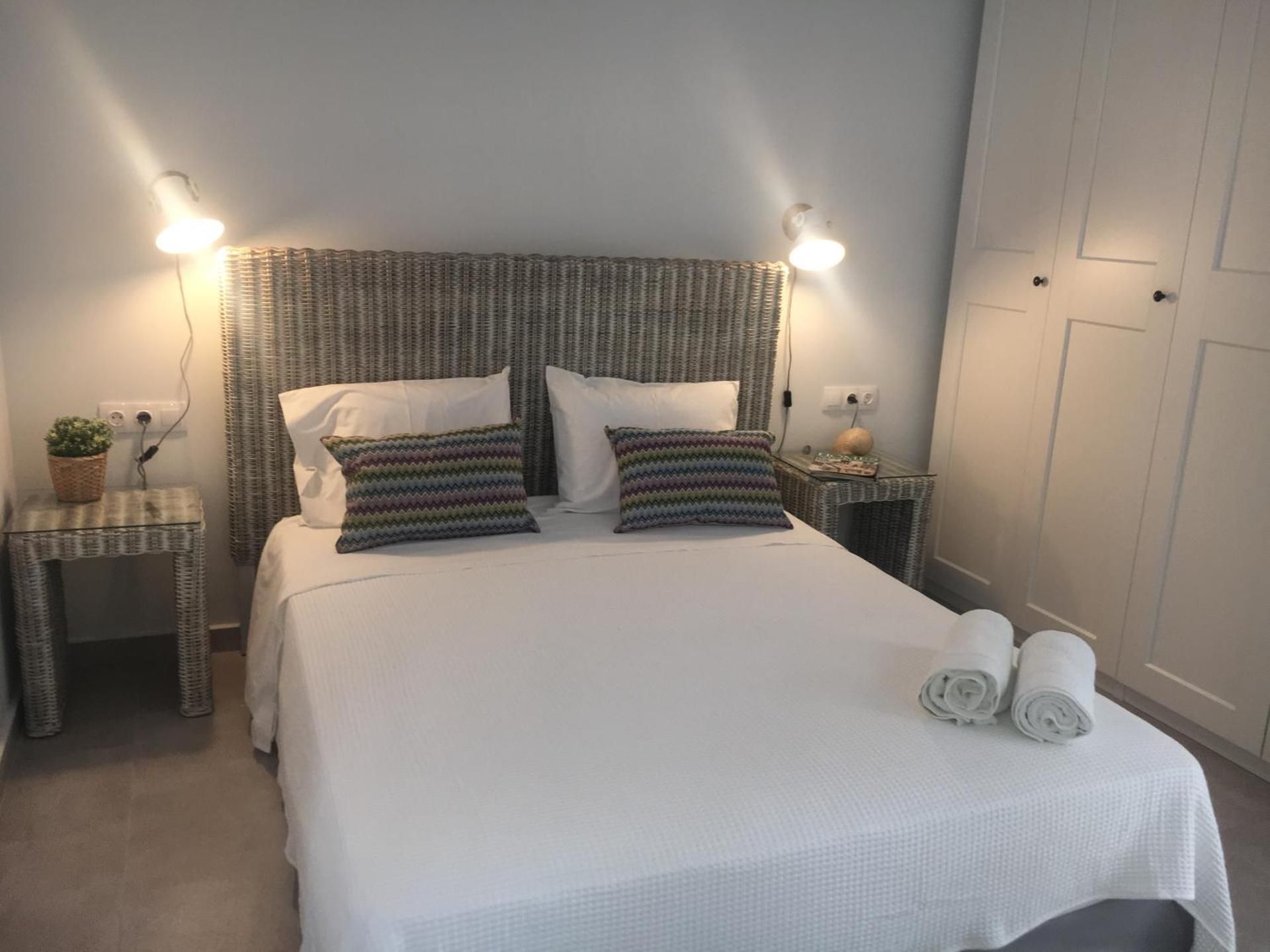 Studio Apartment with Sea View