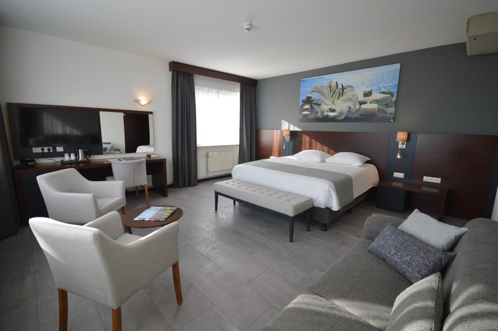 Superior Suite
