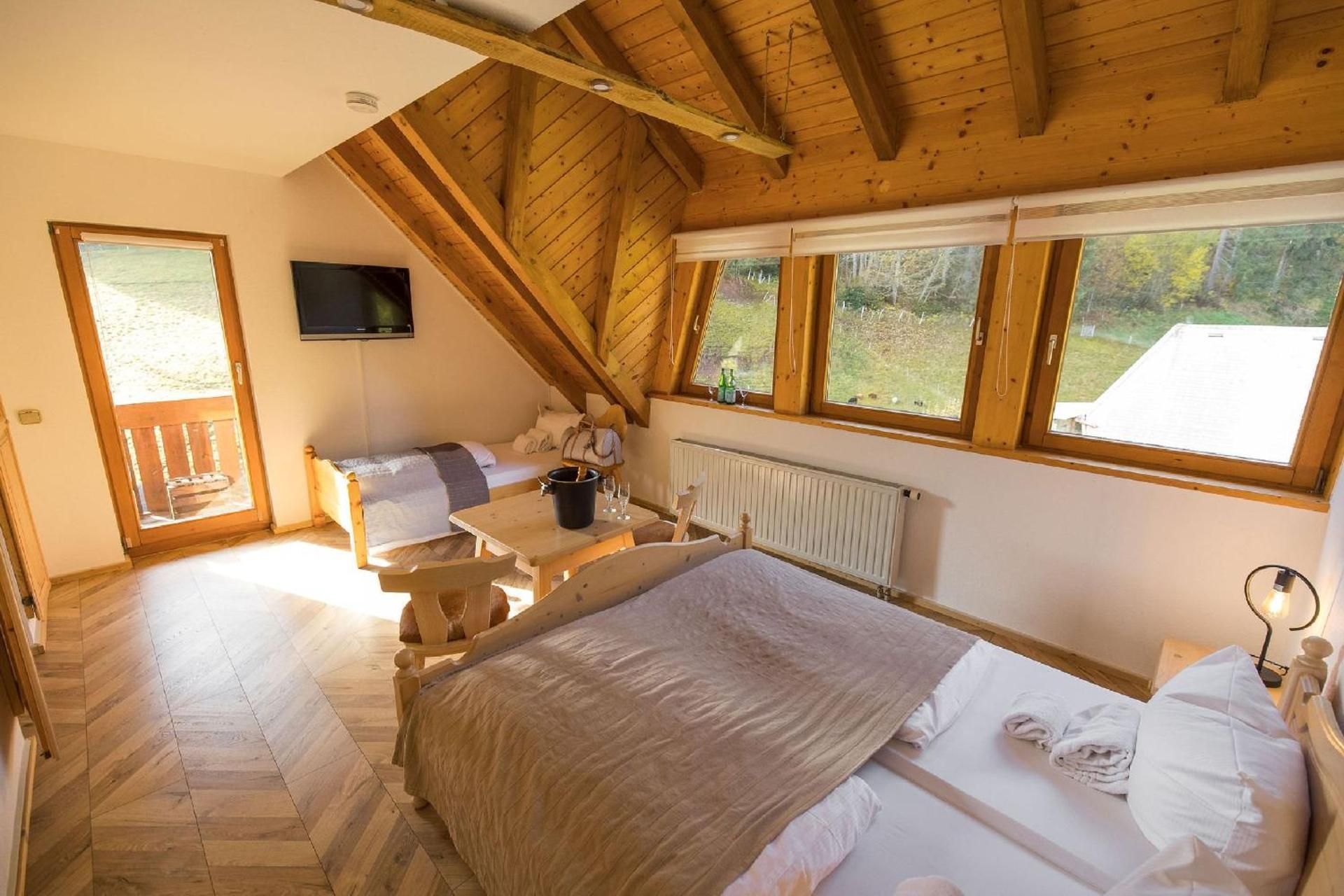 Triple Room