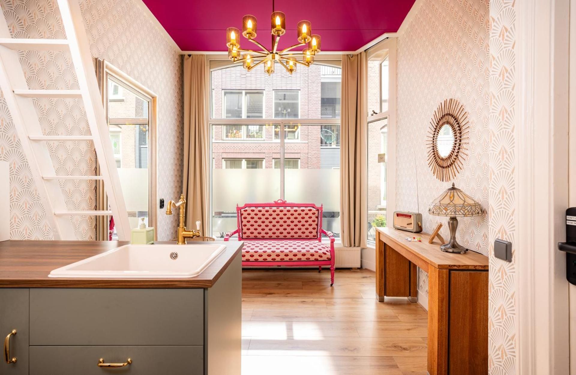 Apartment - Split Level