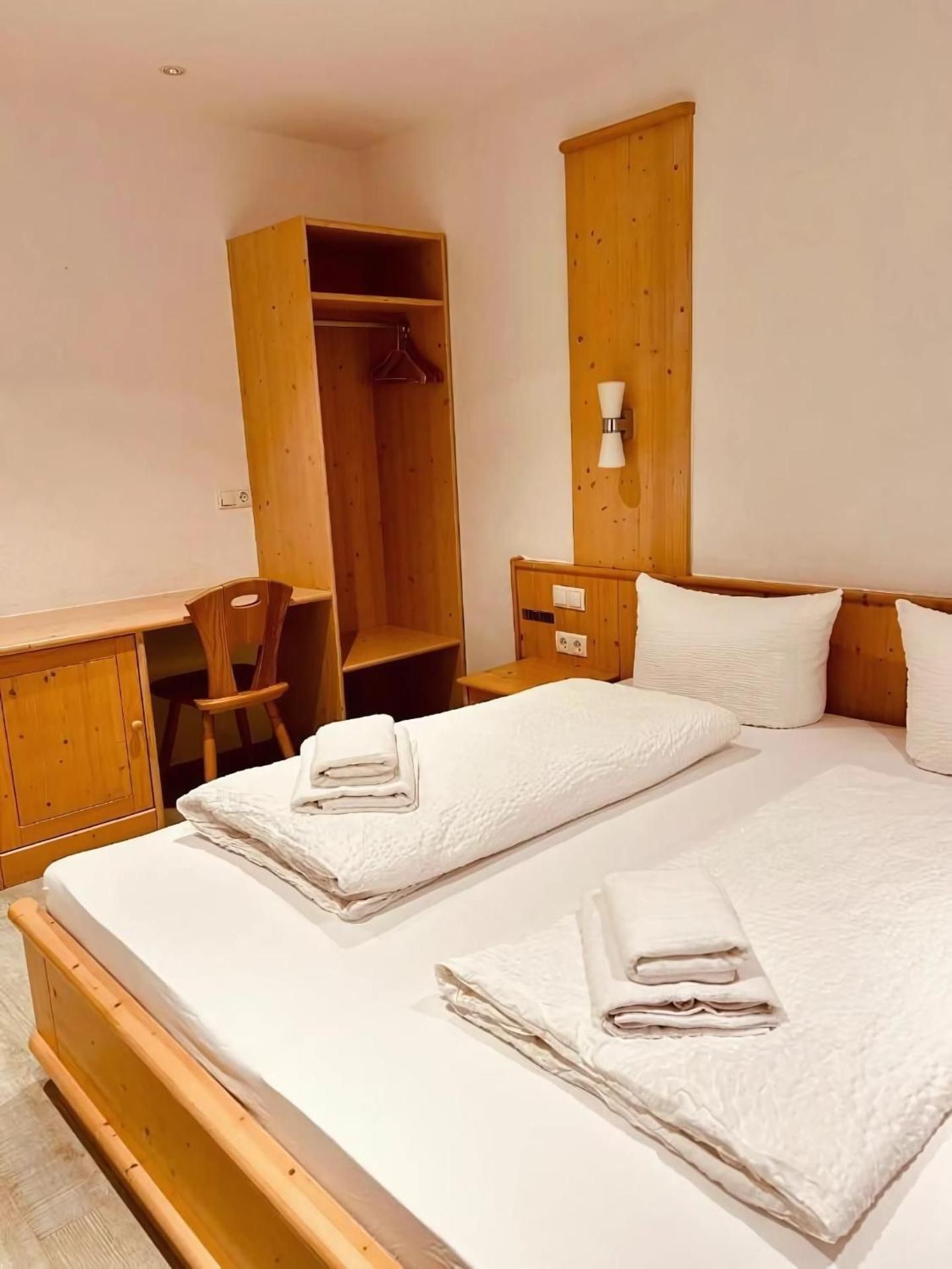 Quadruple Room with Private Bathroom