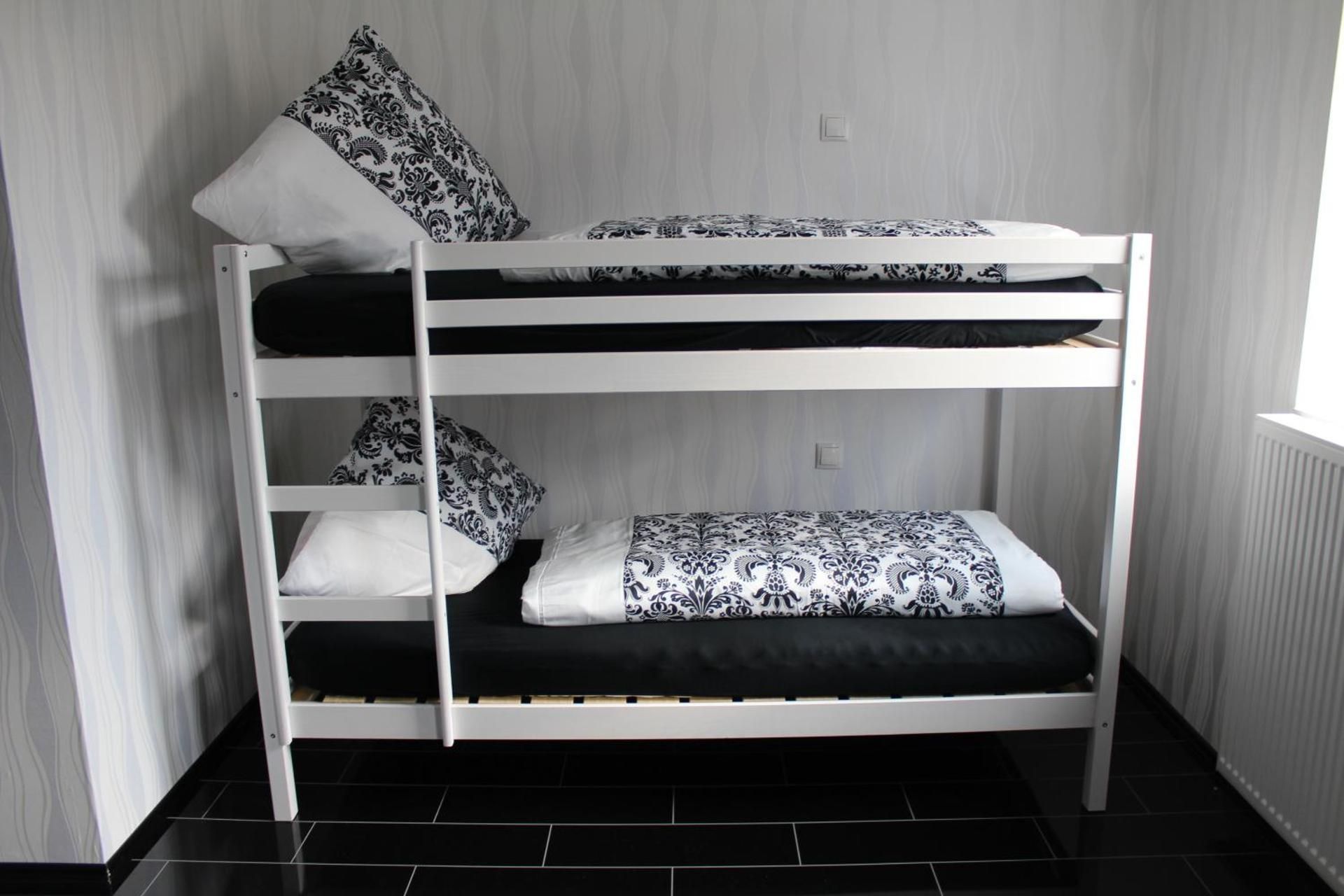 Premium Quadruple Room Ying & Yang