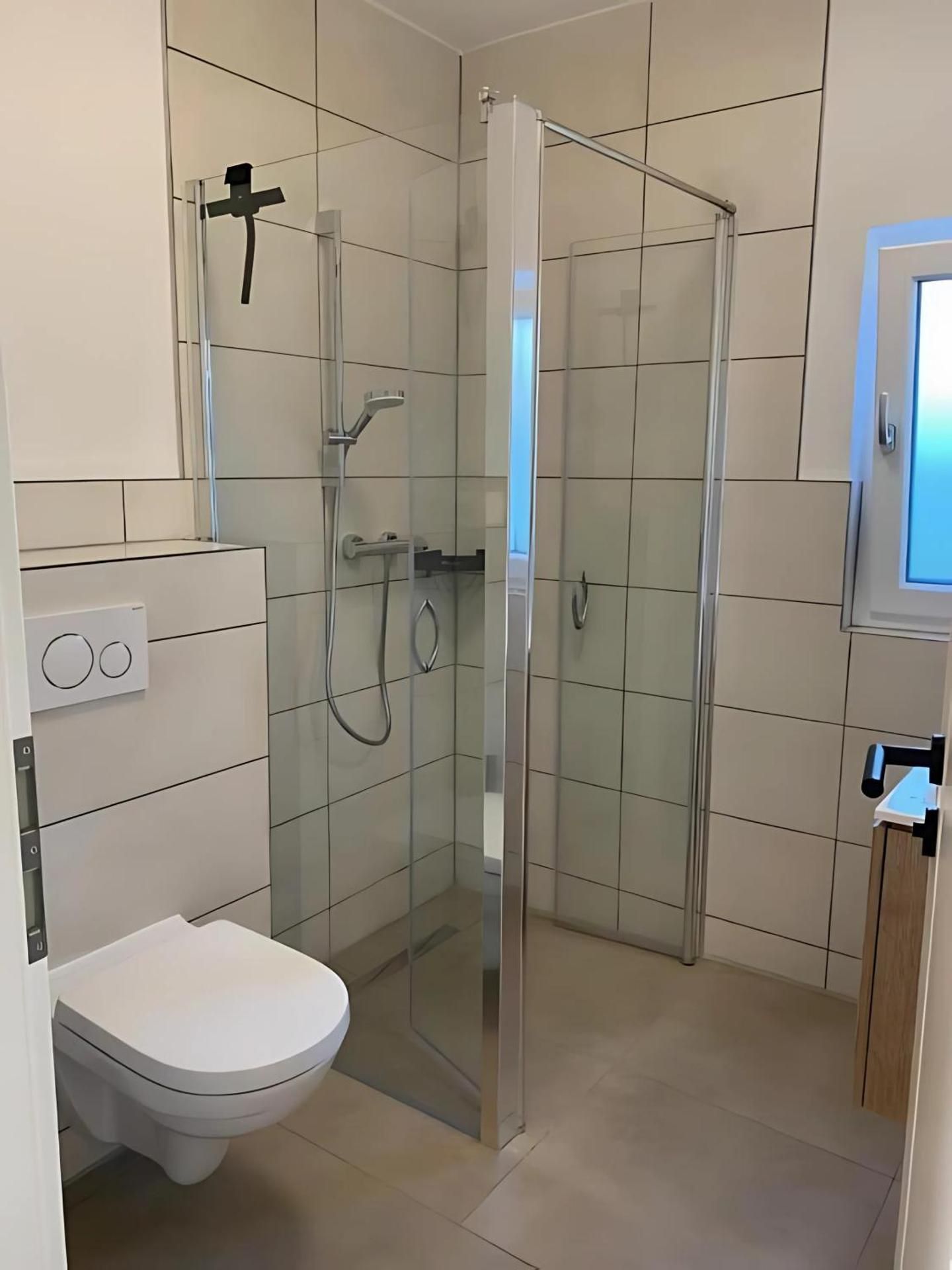 Deluxe One-Bedroom Apartment with Garden View