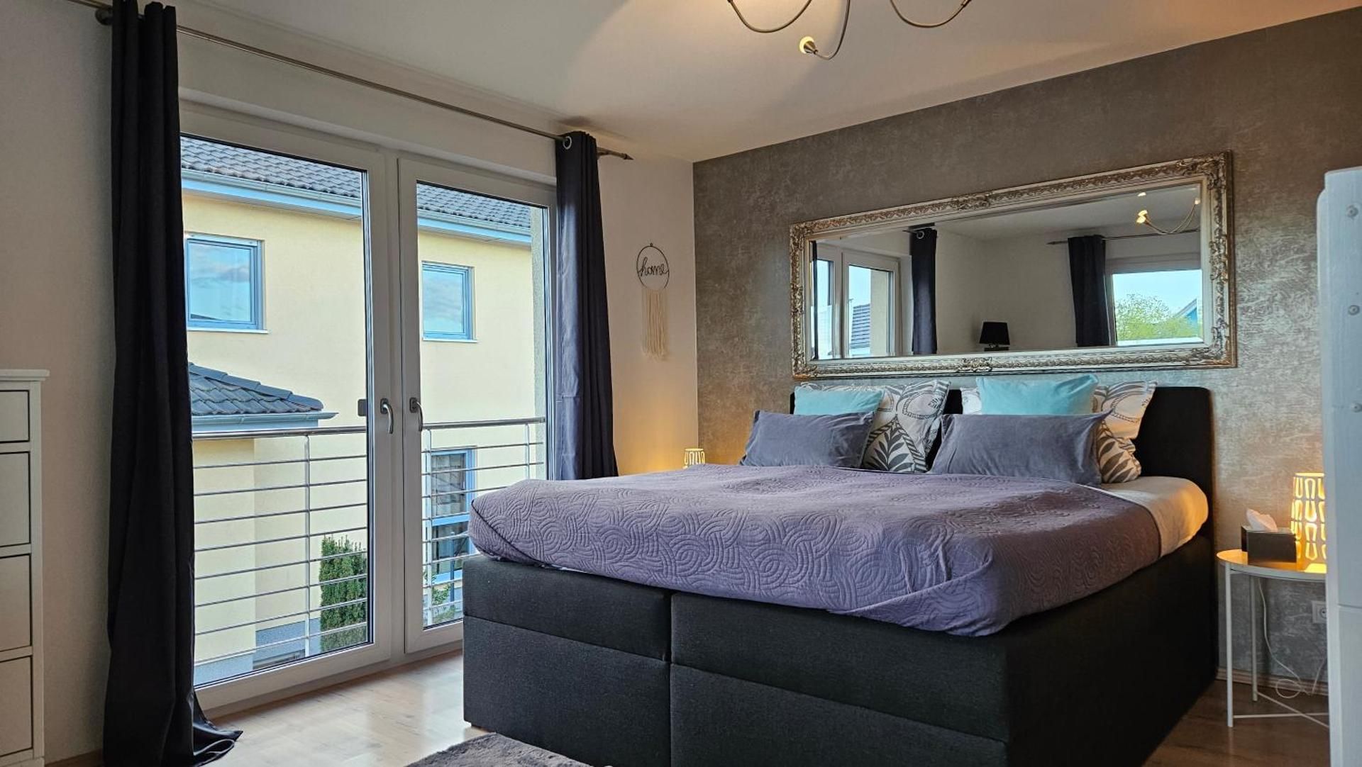 Apartment with Balcony