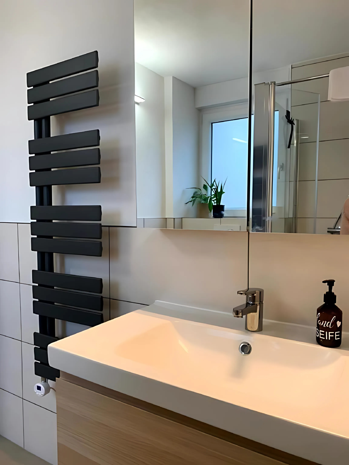 Ferienwohnung-Gartenblick-Eigenes Badezimmer-3