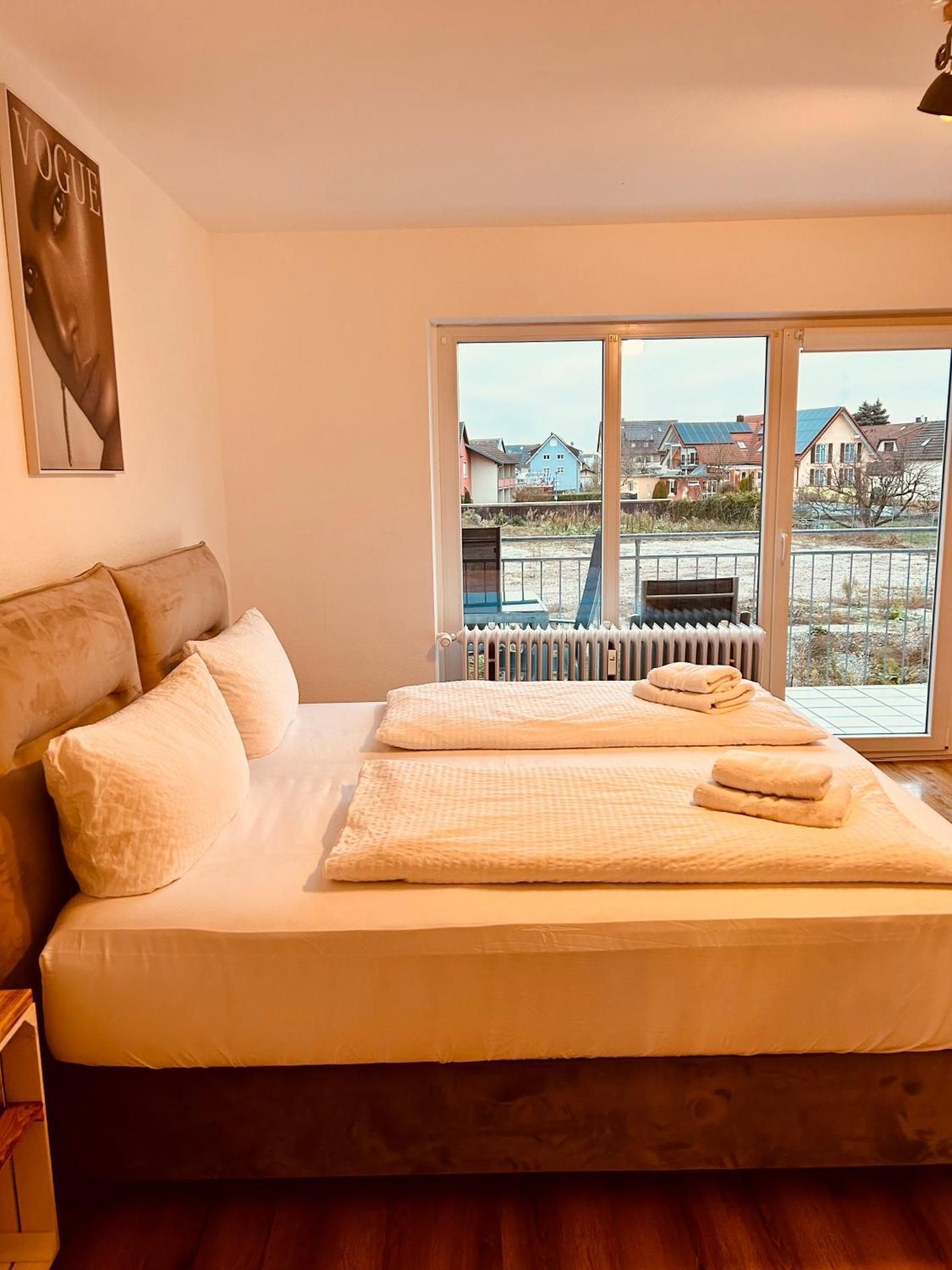 Apartment with Balcony