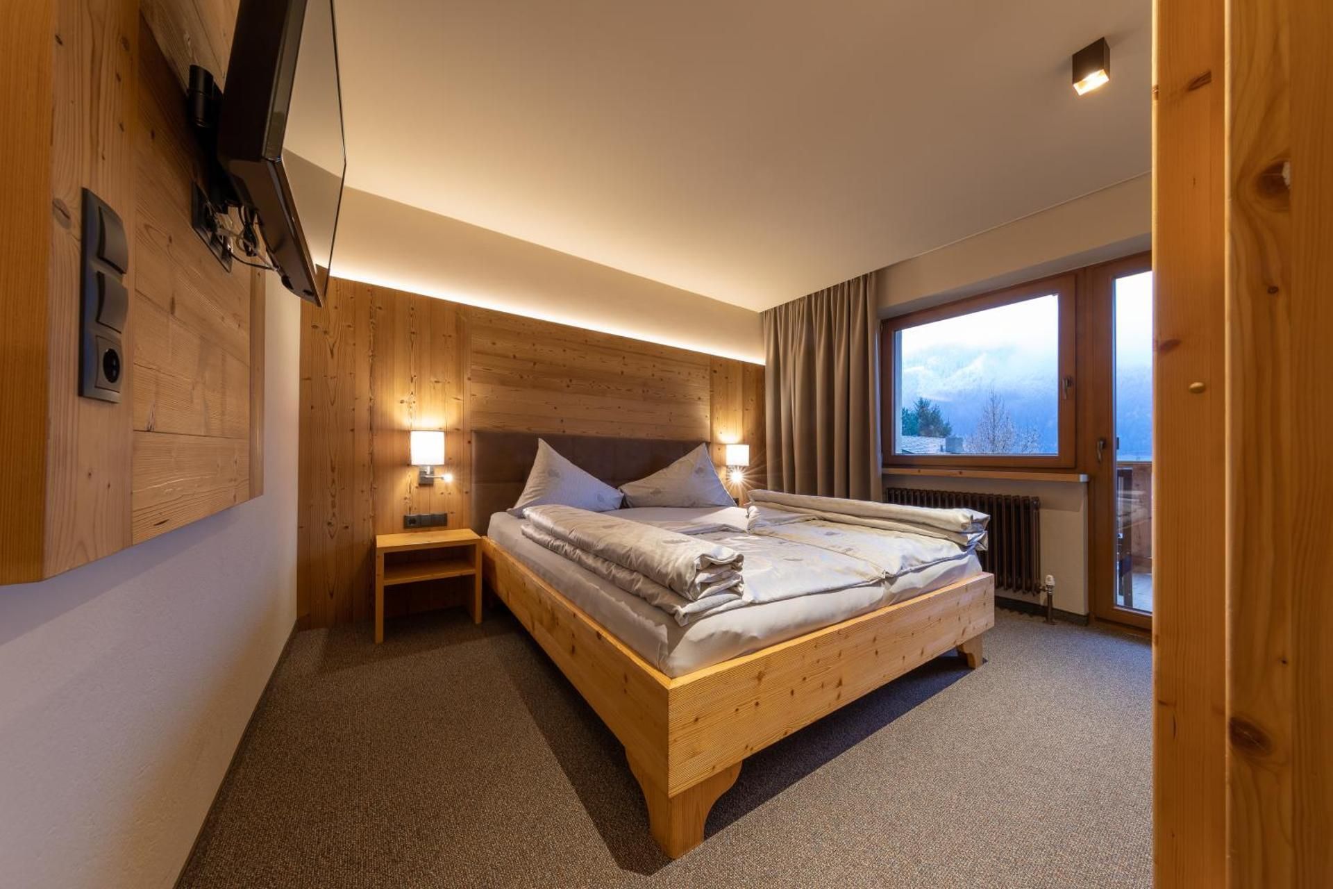 Superior Three-Bedroom Apartment