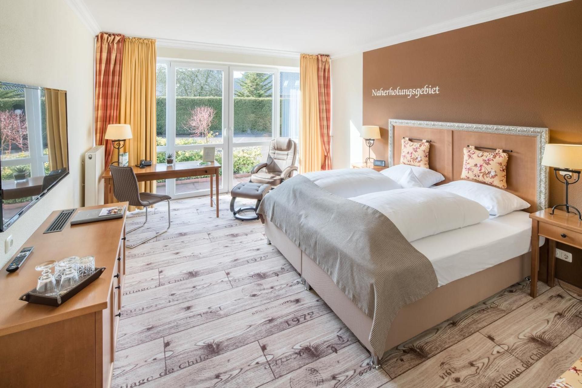 Hotel zur Post Deluxe Double Room