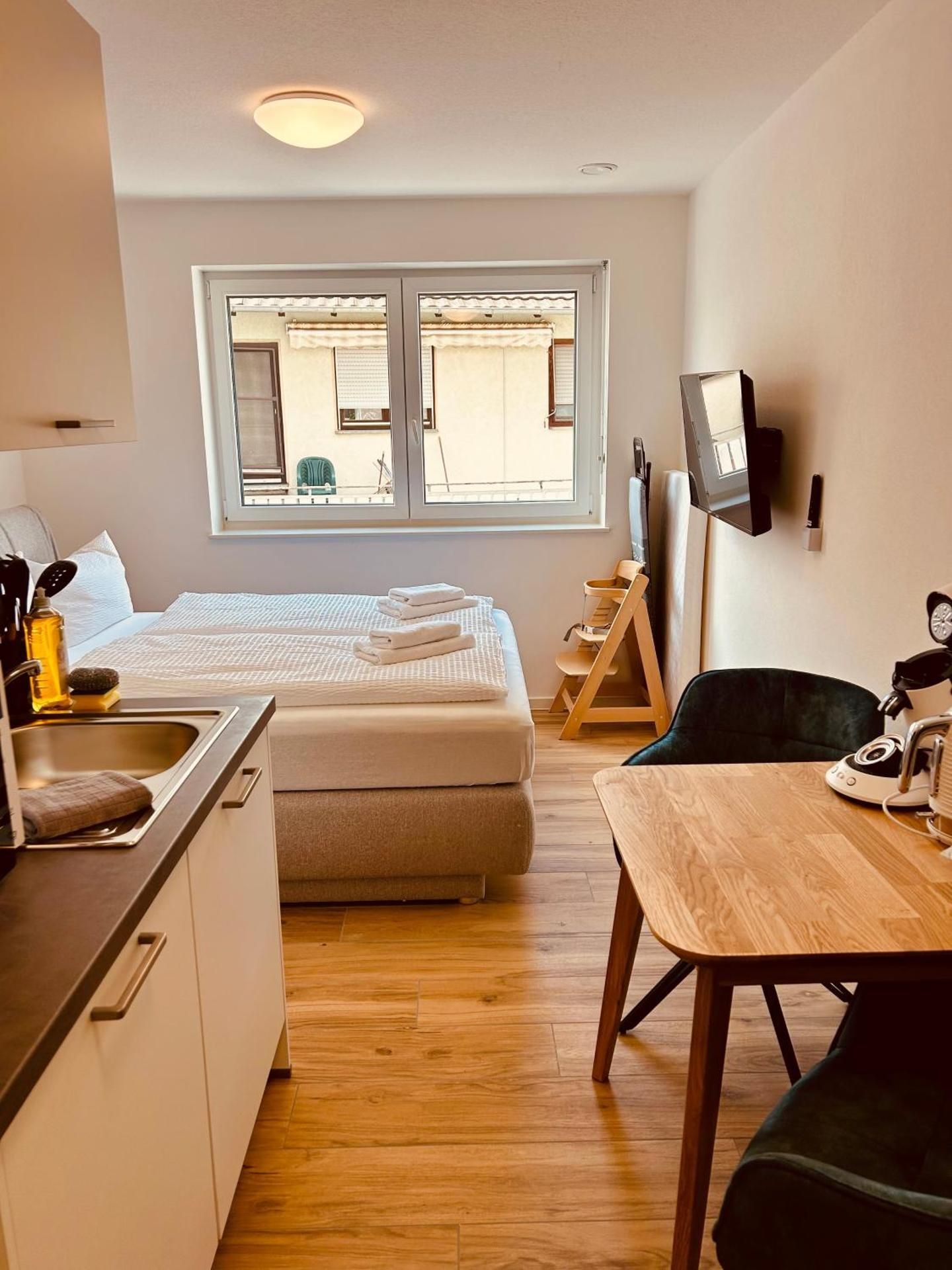 Studio Apartment