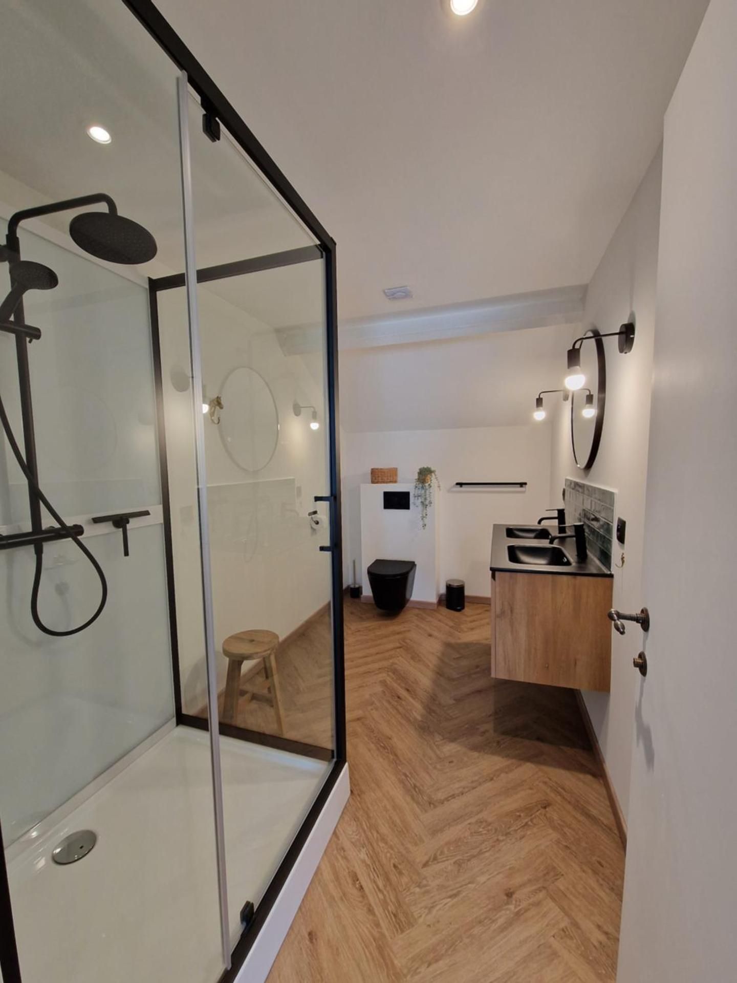Triple Room with Private Bathroom