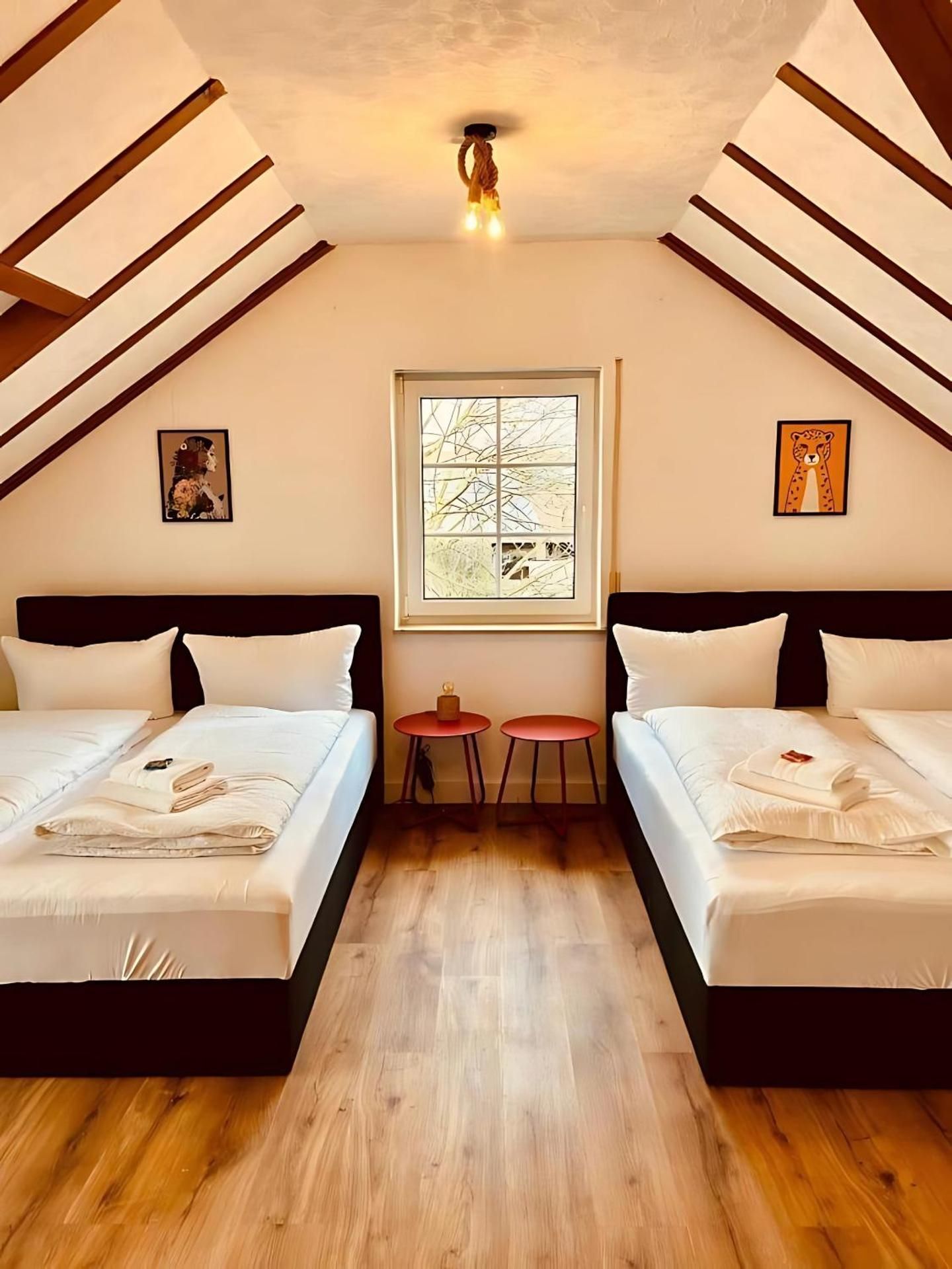 Three-Bedroom Apartment with Balcony
