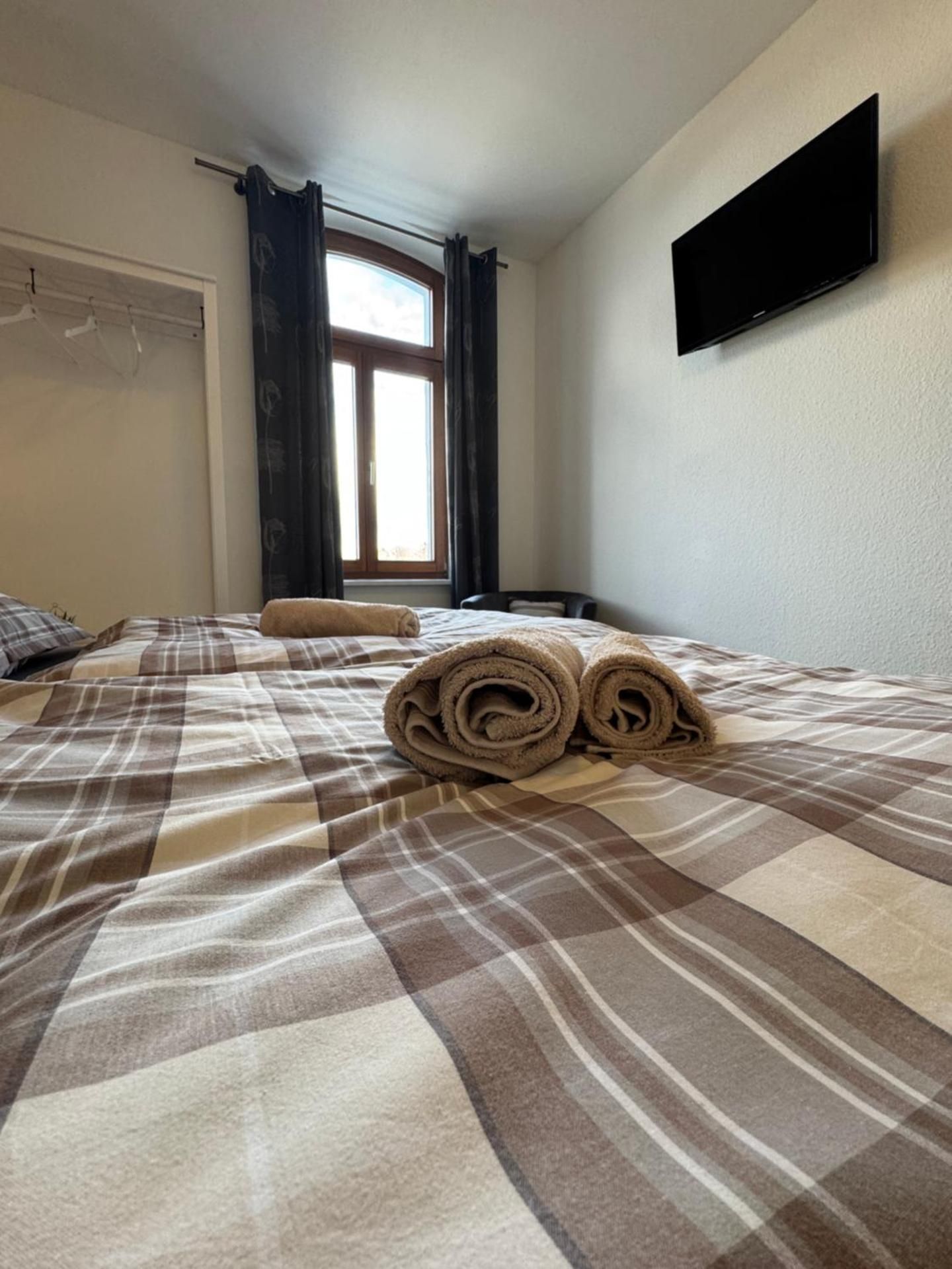 Single Room With Private Bathroom