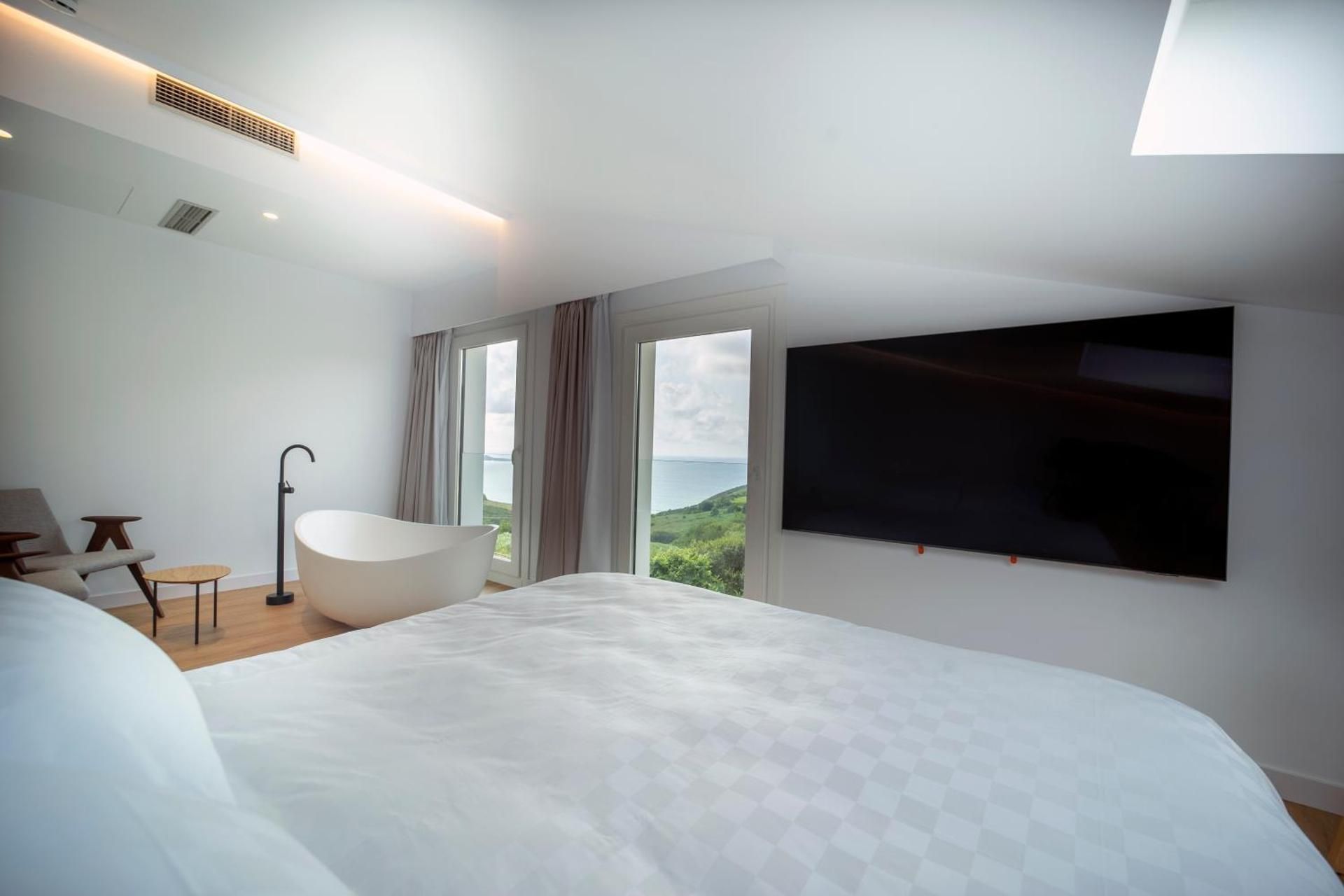 Suite with Sea View