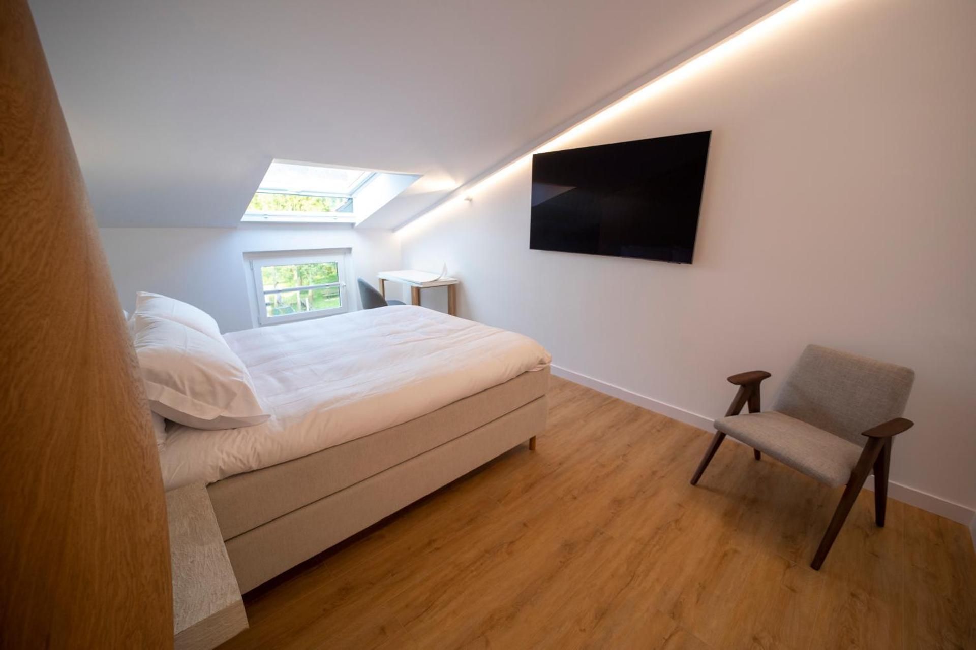 Double Room with Mountain View