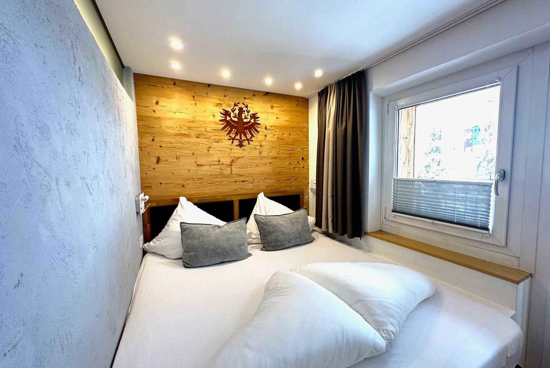 Deluxe Apartment with Balcony (Deluxe Tyrol)