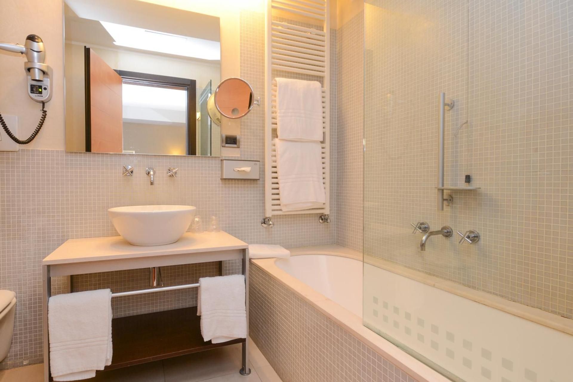 Hotel Igea Twin Bed Room 3