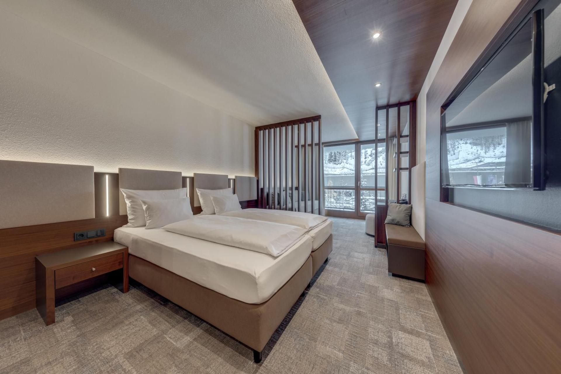 Double or Twin Room with Extra Bed