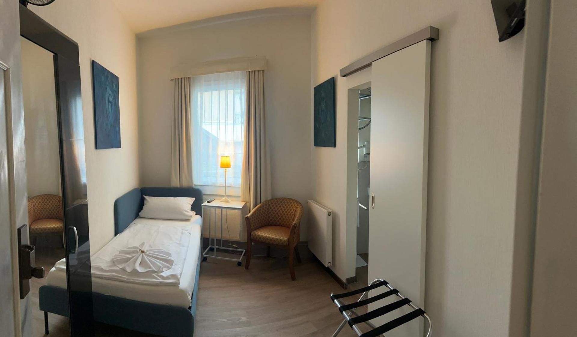 Single Room