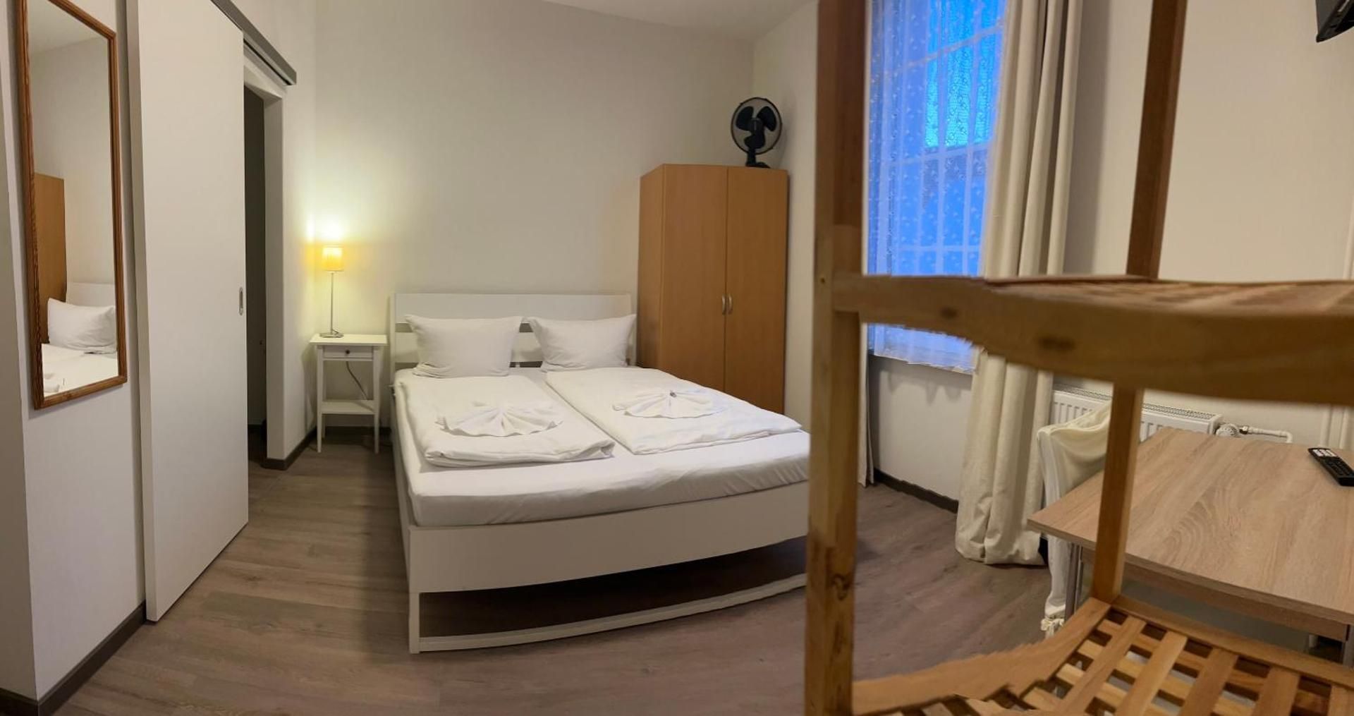 Double Room with Extra Bed (3 Adults)