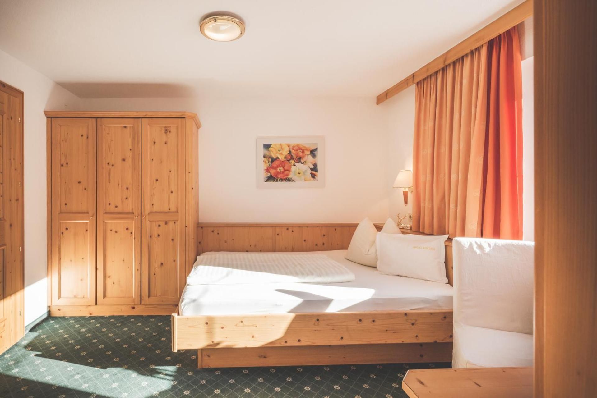 Deluxe Single Room