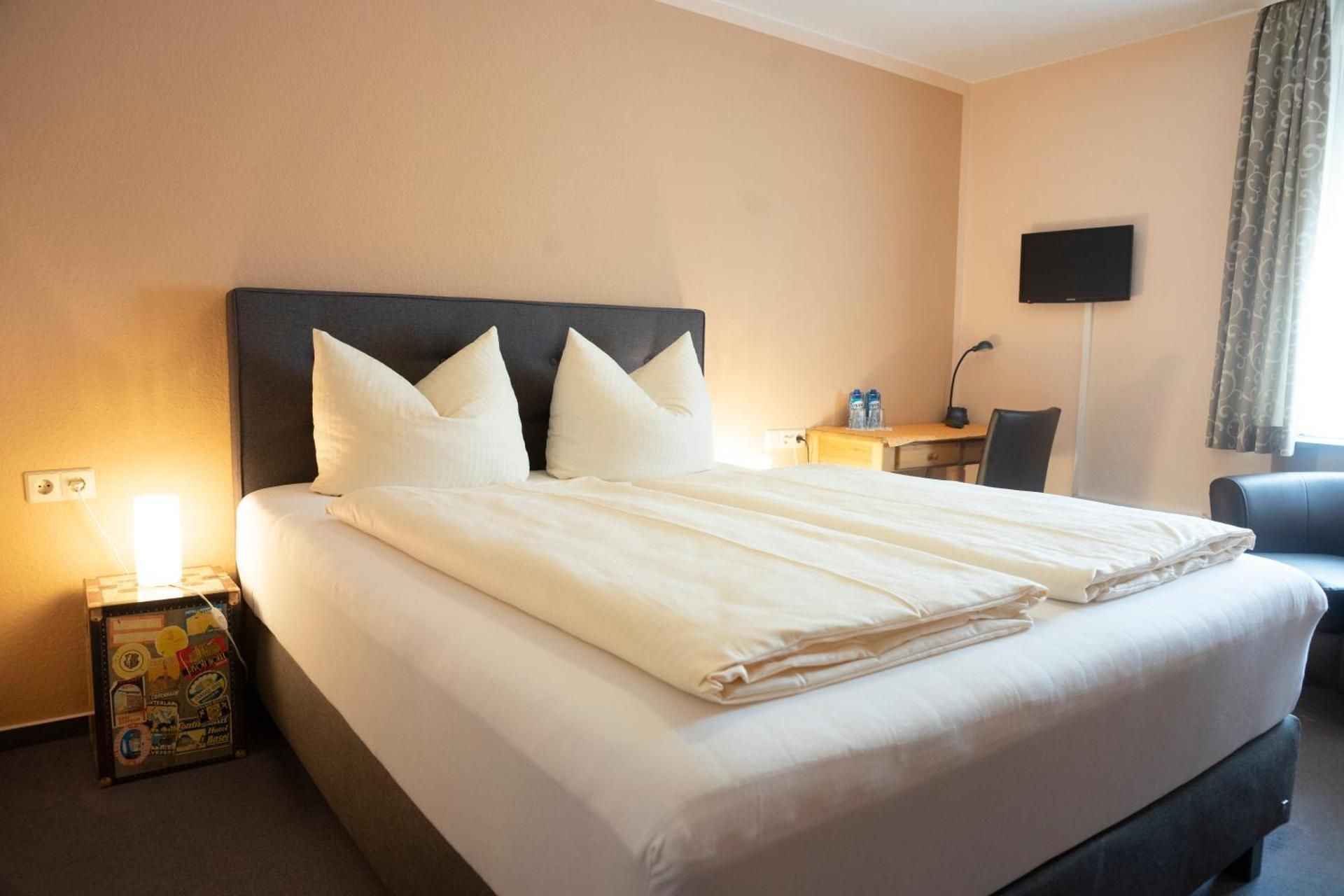 Small Double Room