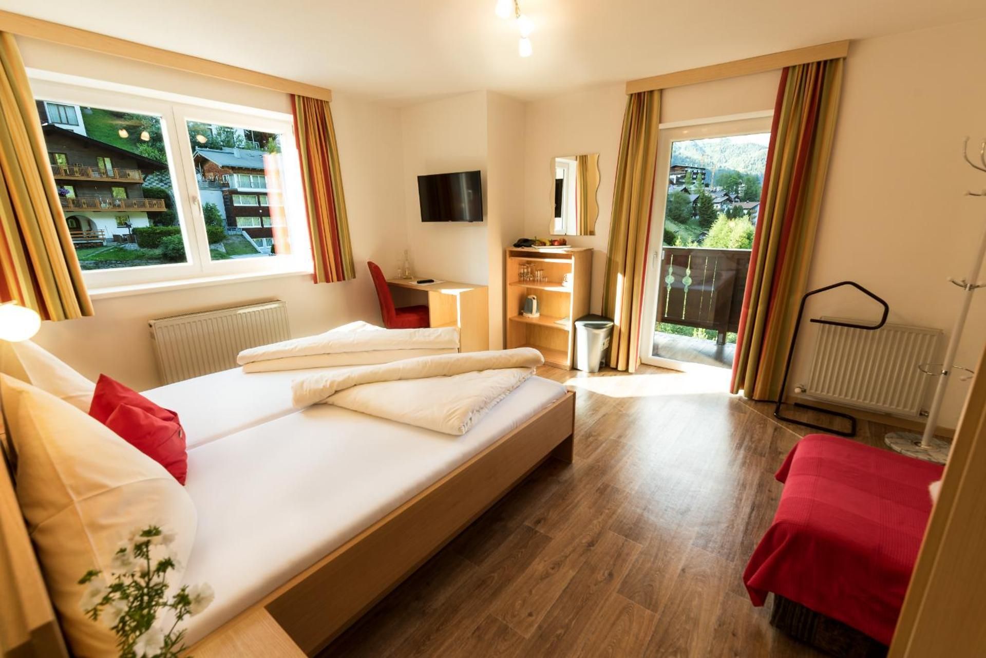 Comfort Double or Twin Room