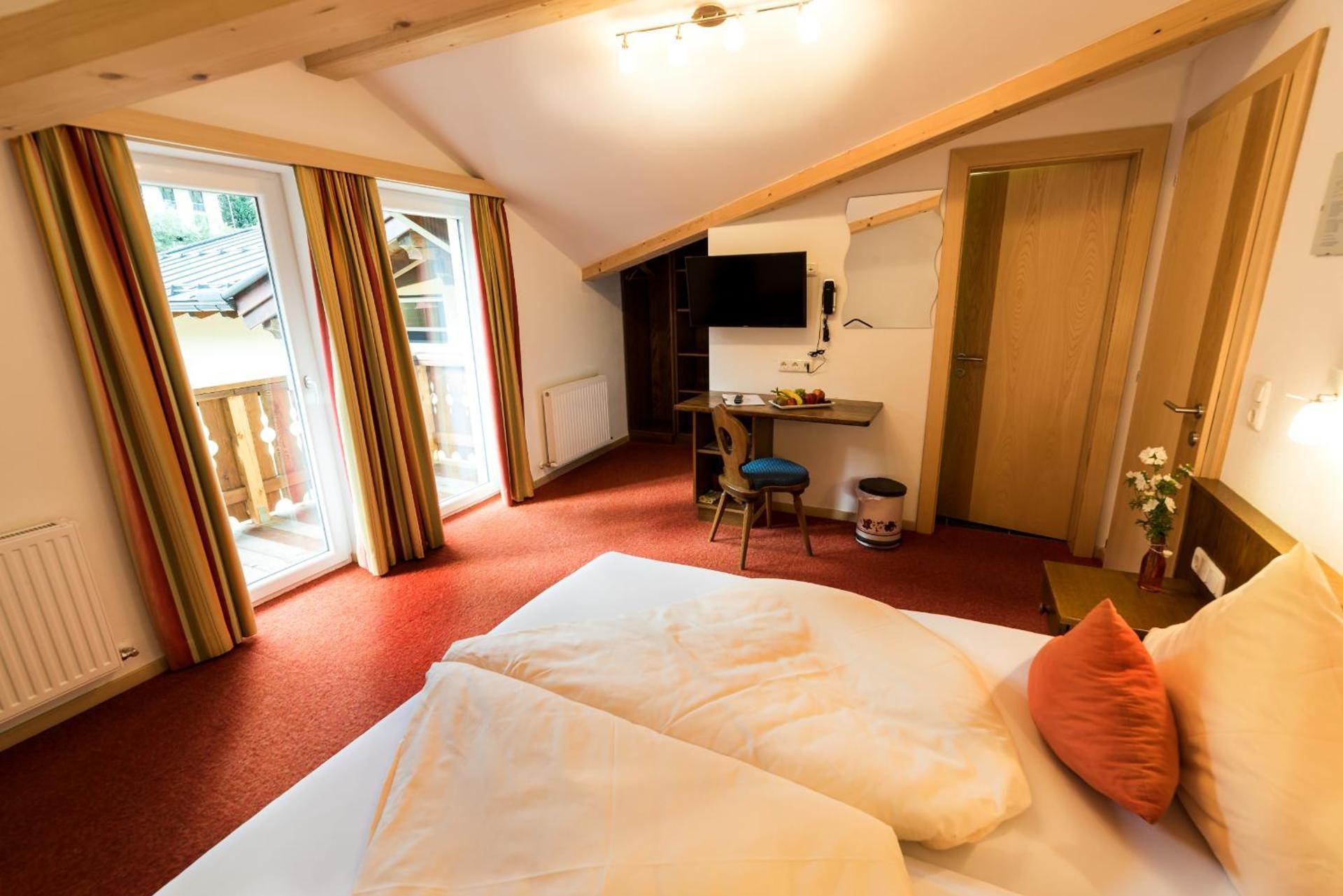 Comfort Double or Twin Room