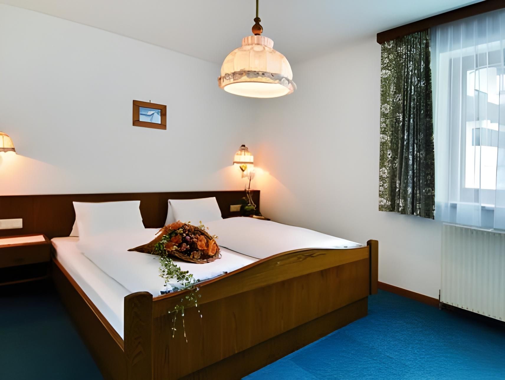 Two-Bedroom Suite (4 Adults)