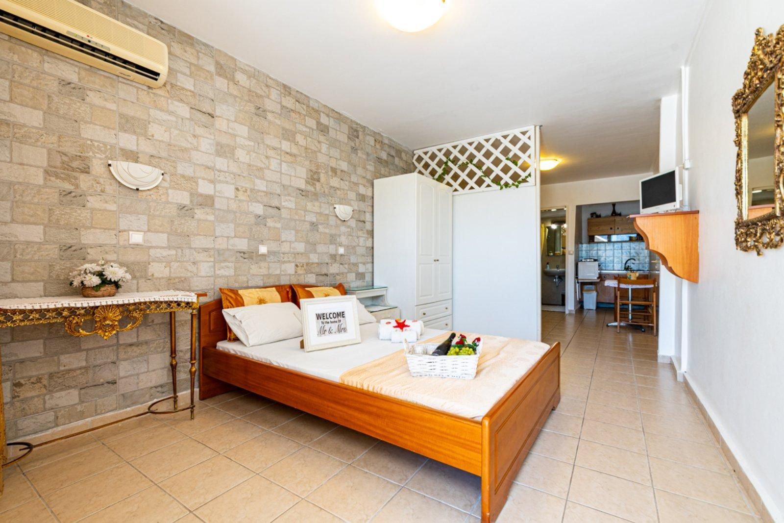1 Bedroom Deluxe