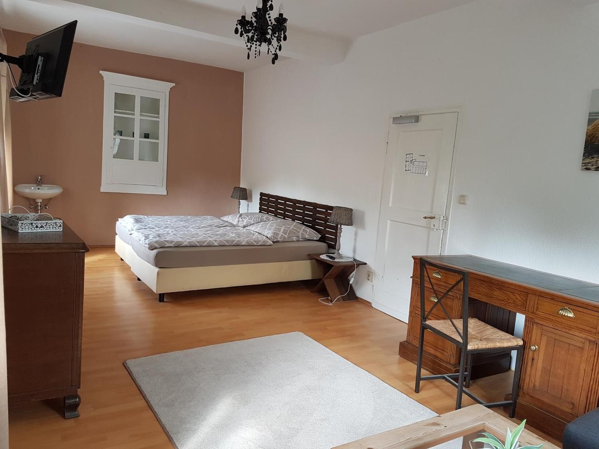 Large Double Room