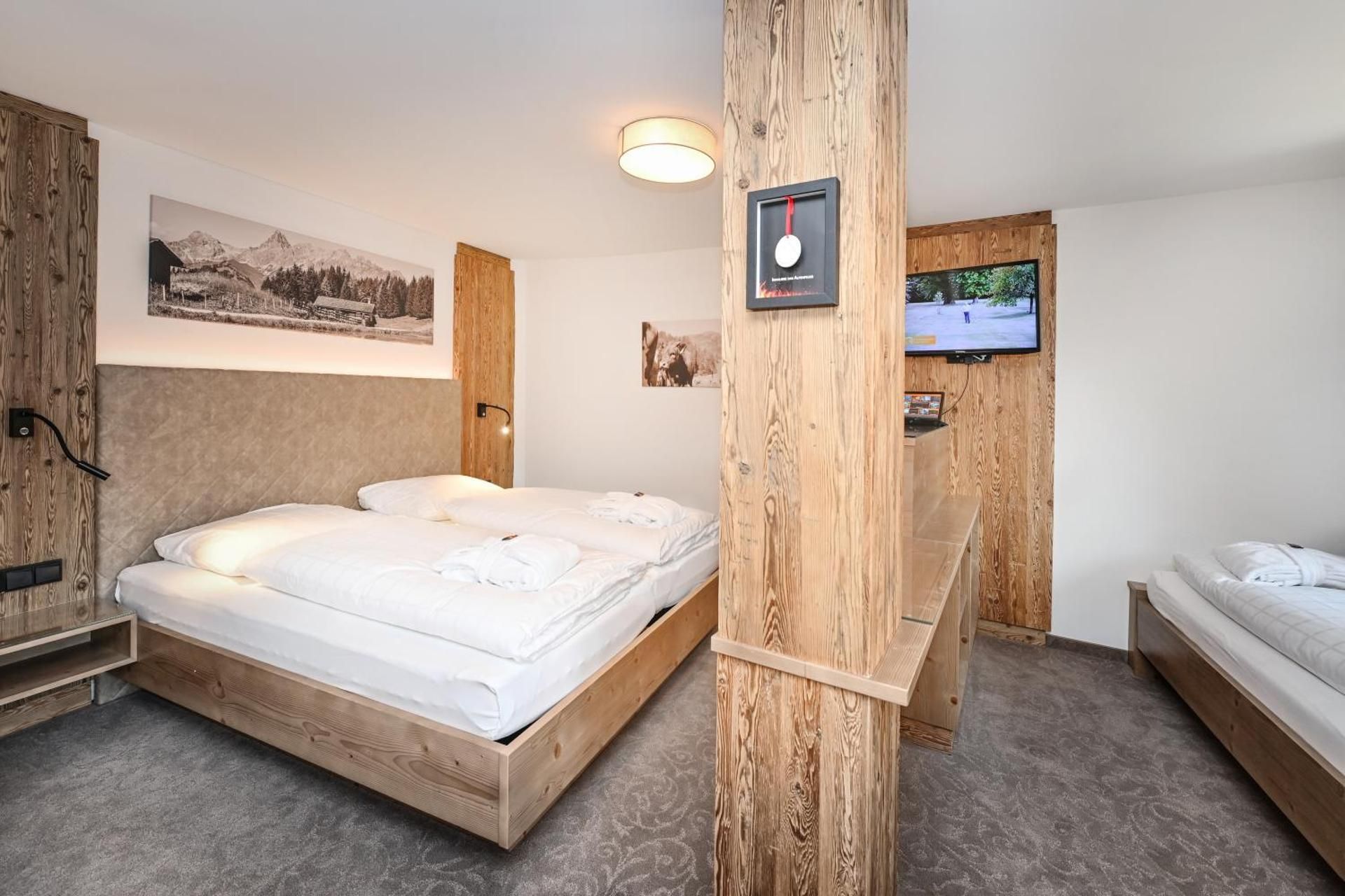 Triple Room with Balcony
